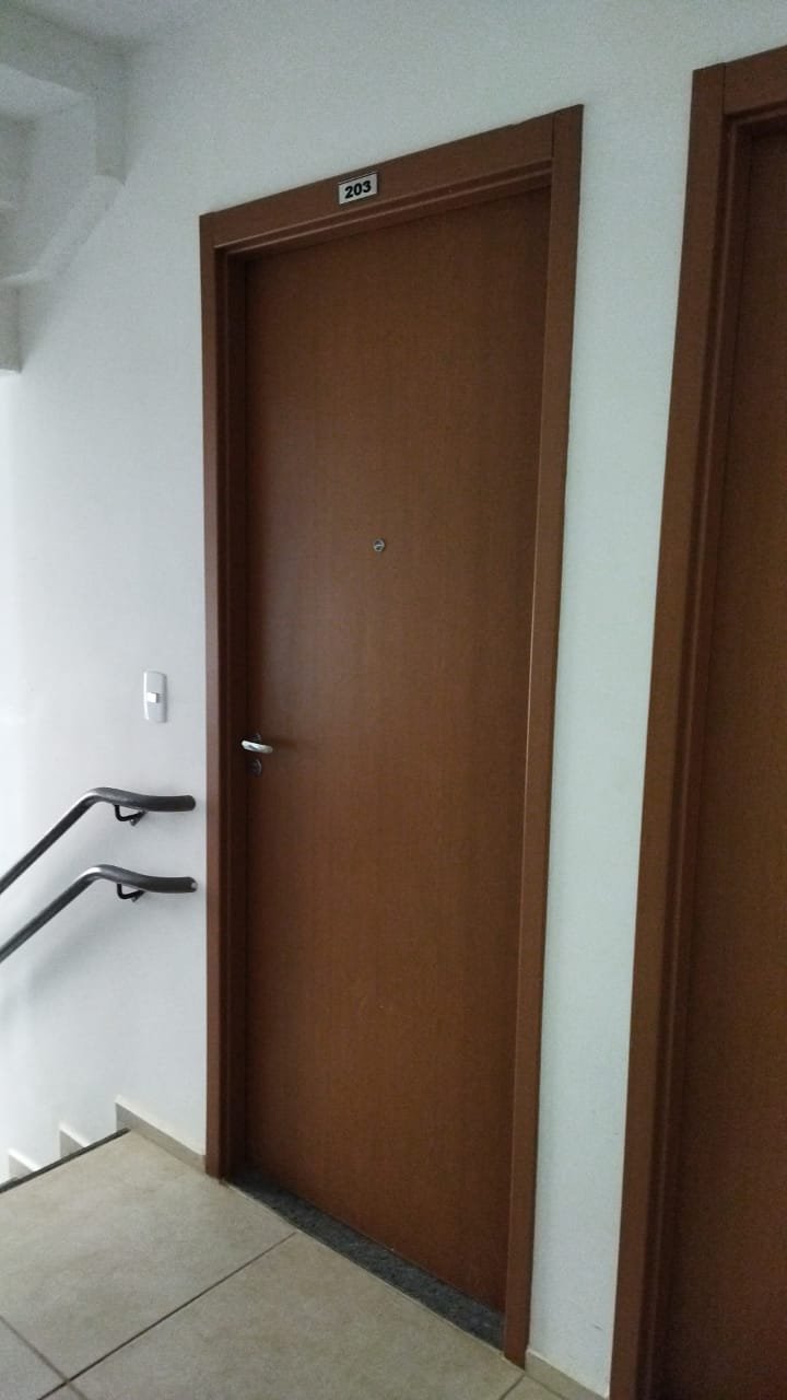 Ótimo Apartamento de 1º andar em condomínio fechado com completa infra estrutura próximo da Av. Rosa Cruz em Vitoria da Conquista - foto 11