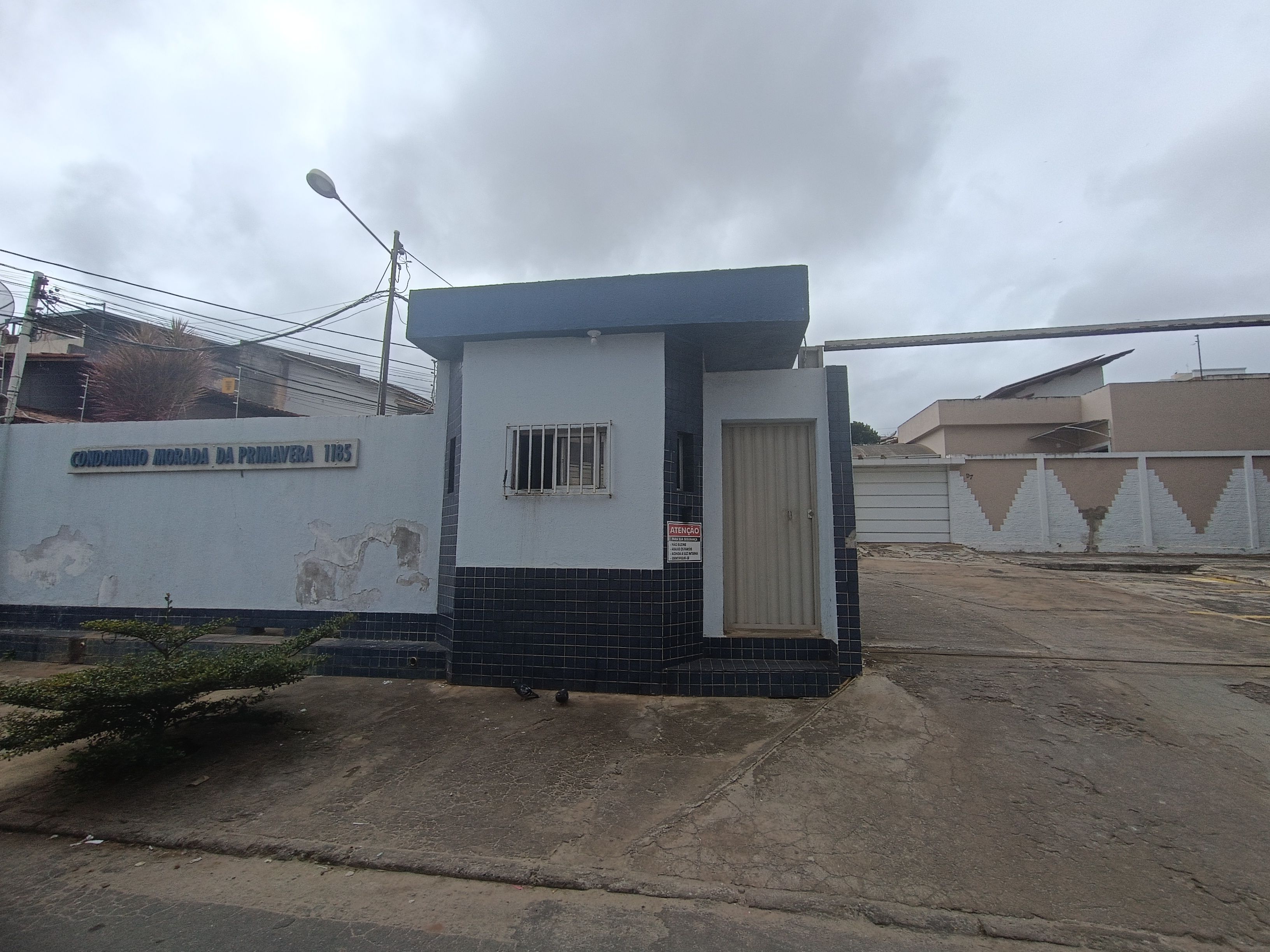 Casa com 4 suites pequeno à Venda, Candeias, Vitória da Conquista, BA - foto 2