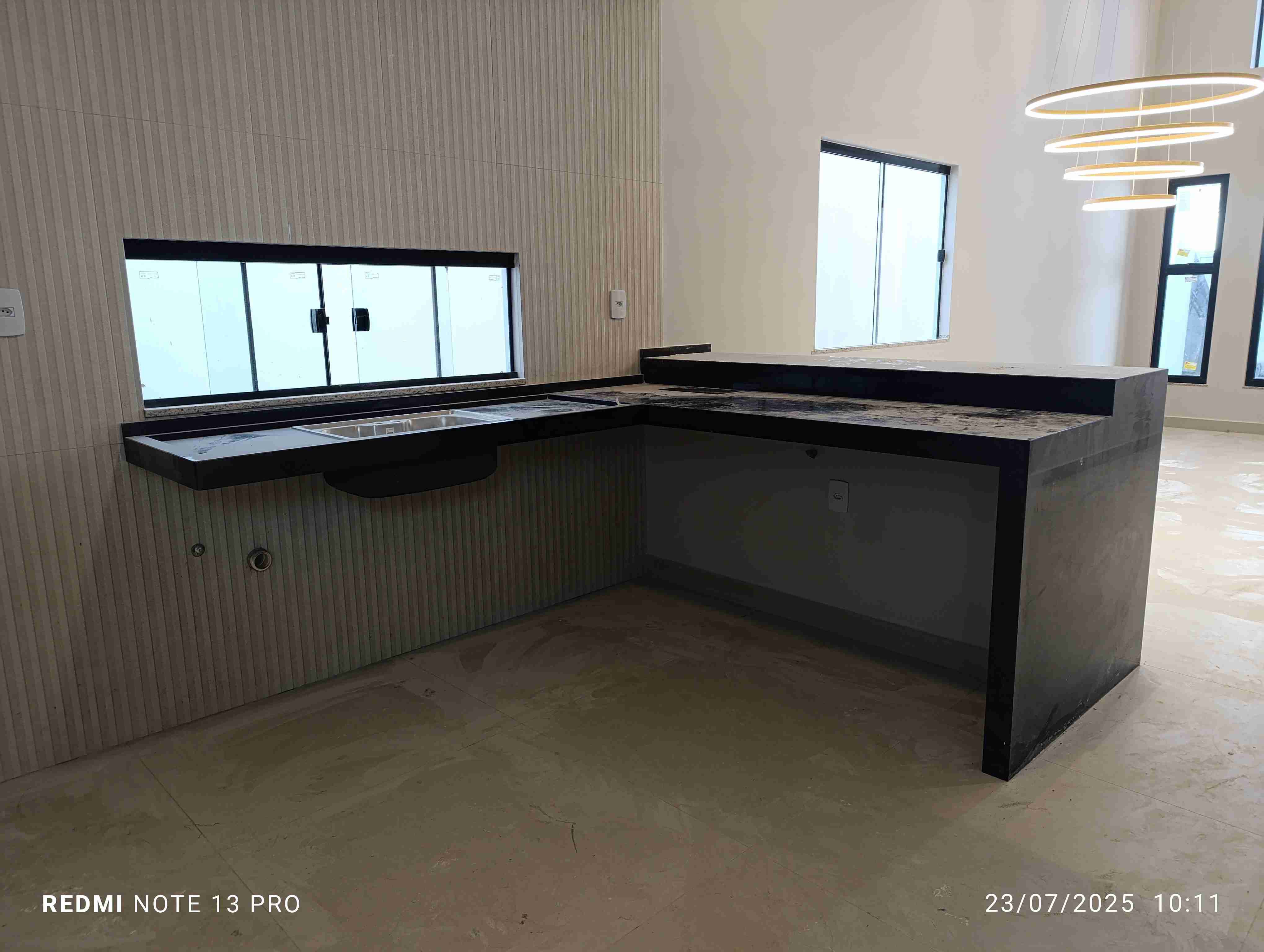 Casa  solta de 3 suítes, 1 suíte com closet + dependência completa + área gourmet com churrasqueira em construção Felícia/Boa Vista, Vitória da C - foto 12