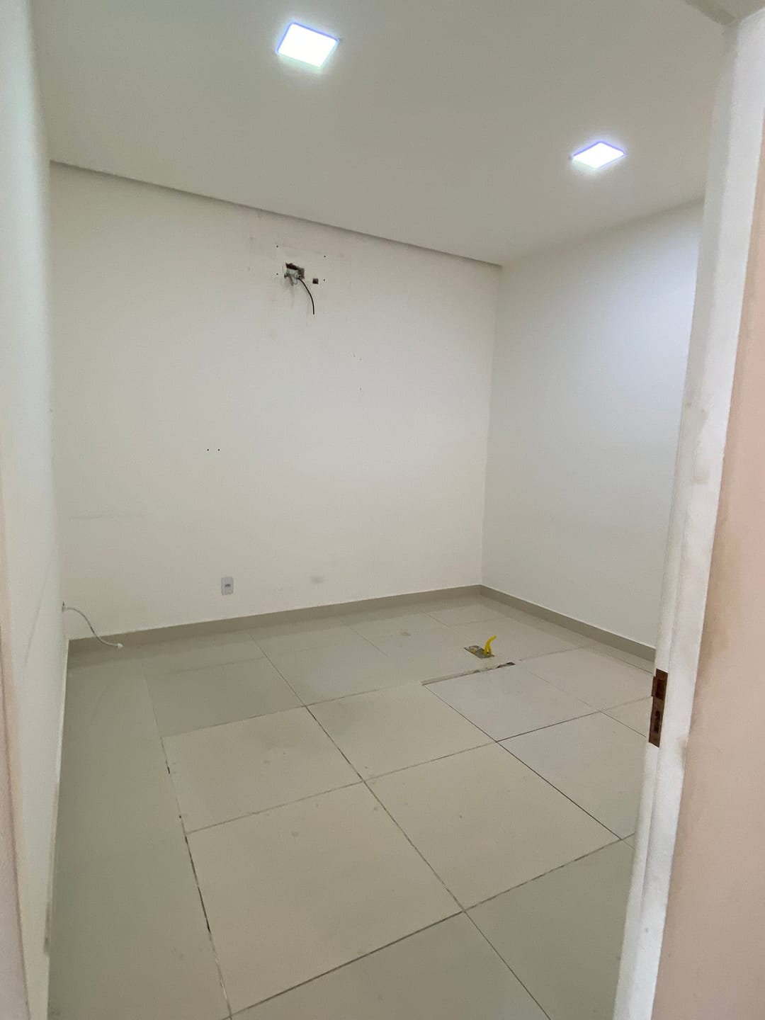 Loja Comercial, para locação, no Centro de Vitória da Conquista, BA - foto 11