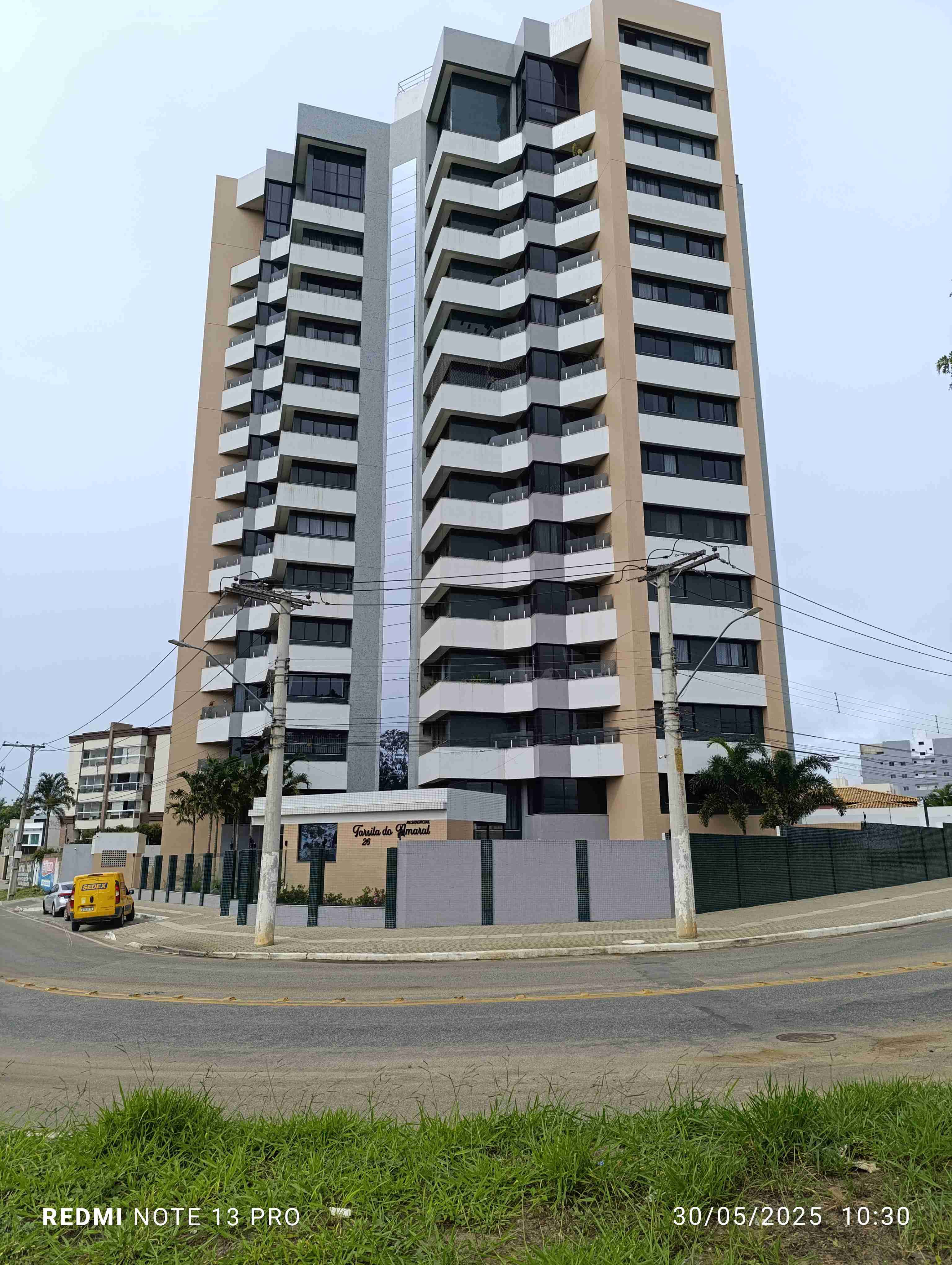 Apartamento decorado alto padrão com 176 m² , 3 salas, 3 vagas de garagem à venda, Boa Vista, Vitória da Conquista, BA - foto 1