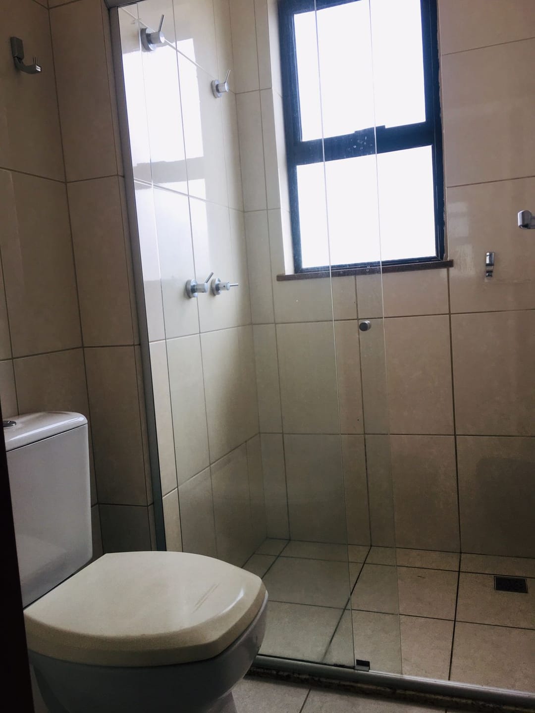 Apto de 3 quartos com suite e 2 semi suítes, dependência completa, 3 VAGAS COBERTAS , lazer completo com piscina aquecida, Candeias - Vitória da - foto 13