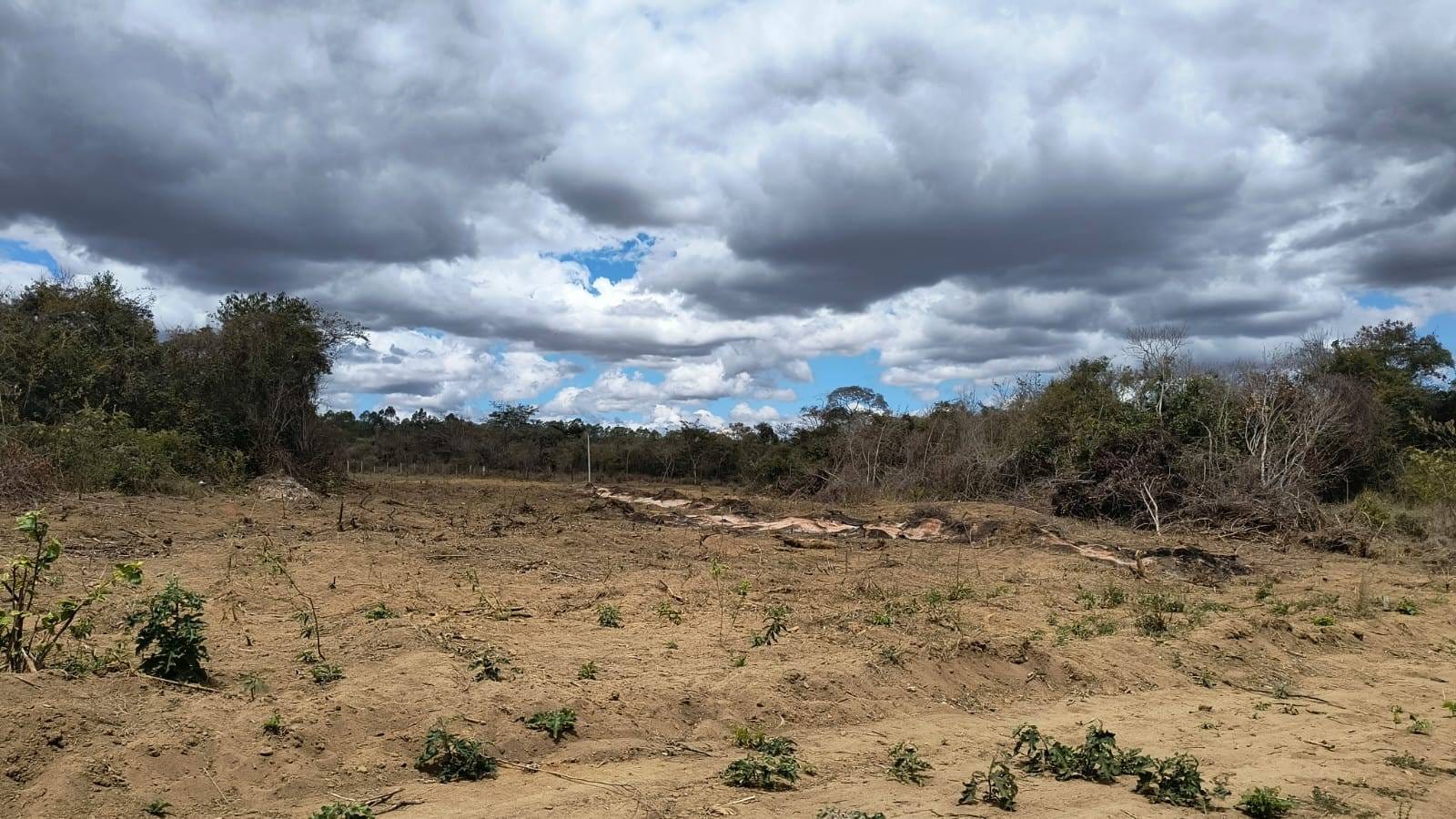 VENDO OU TROCO - Terreno de 360mts no Candeias - Lot. Alto da Universidade - foto 13
