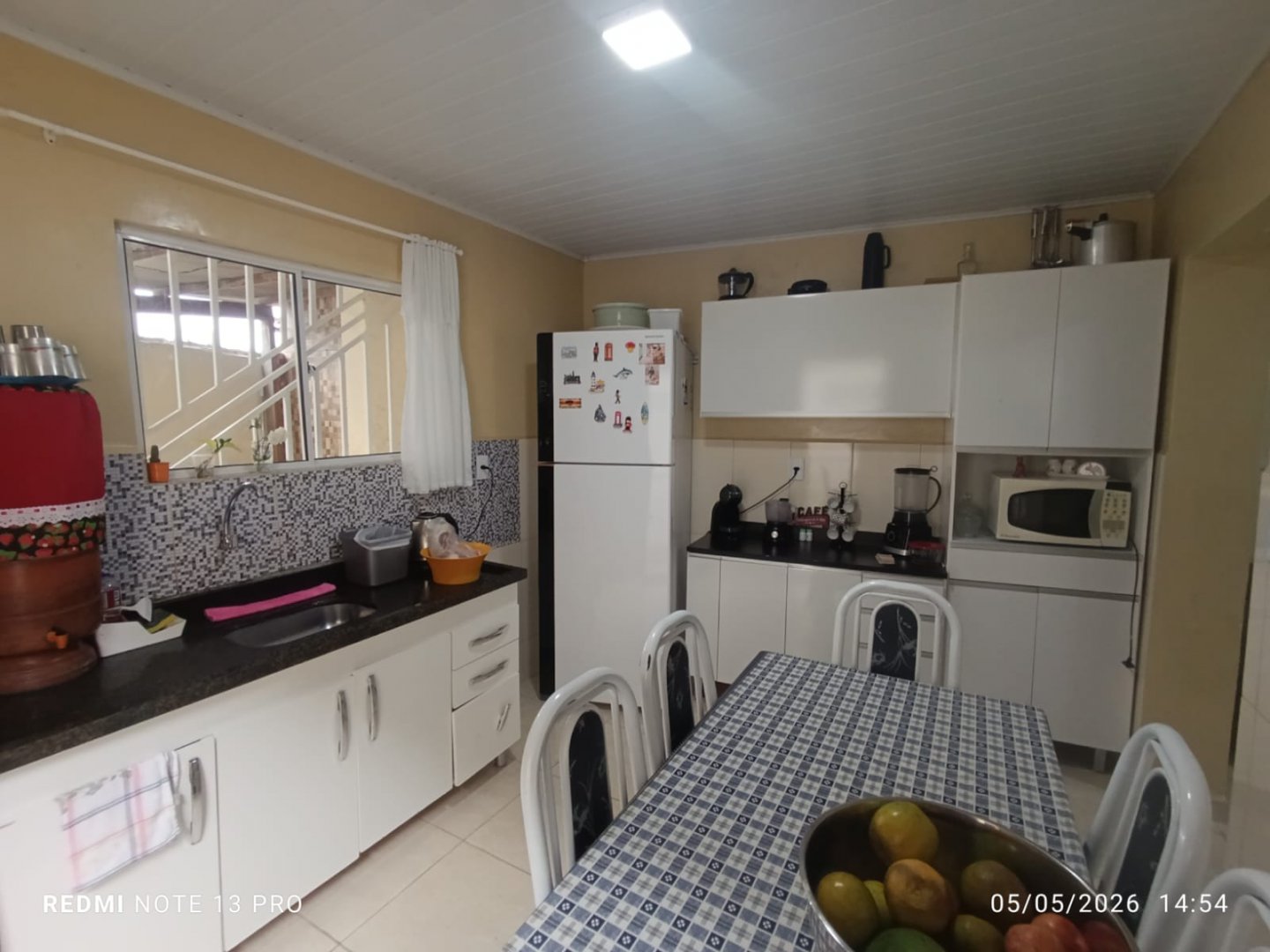 Casa com Sala, 2 quartos, copa, banheiro social, cozinha, área de serviços + edícula com quarto e banheiro, quintal e garagem no Sumaré/Centro, V - foto 12