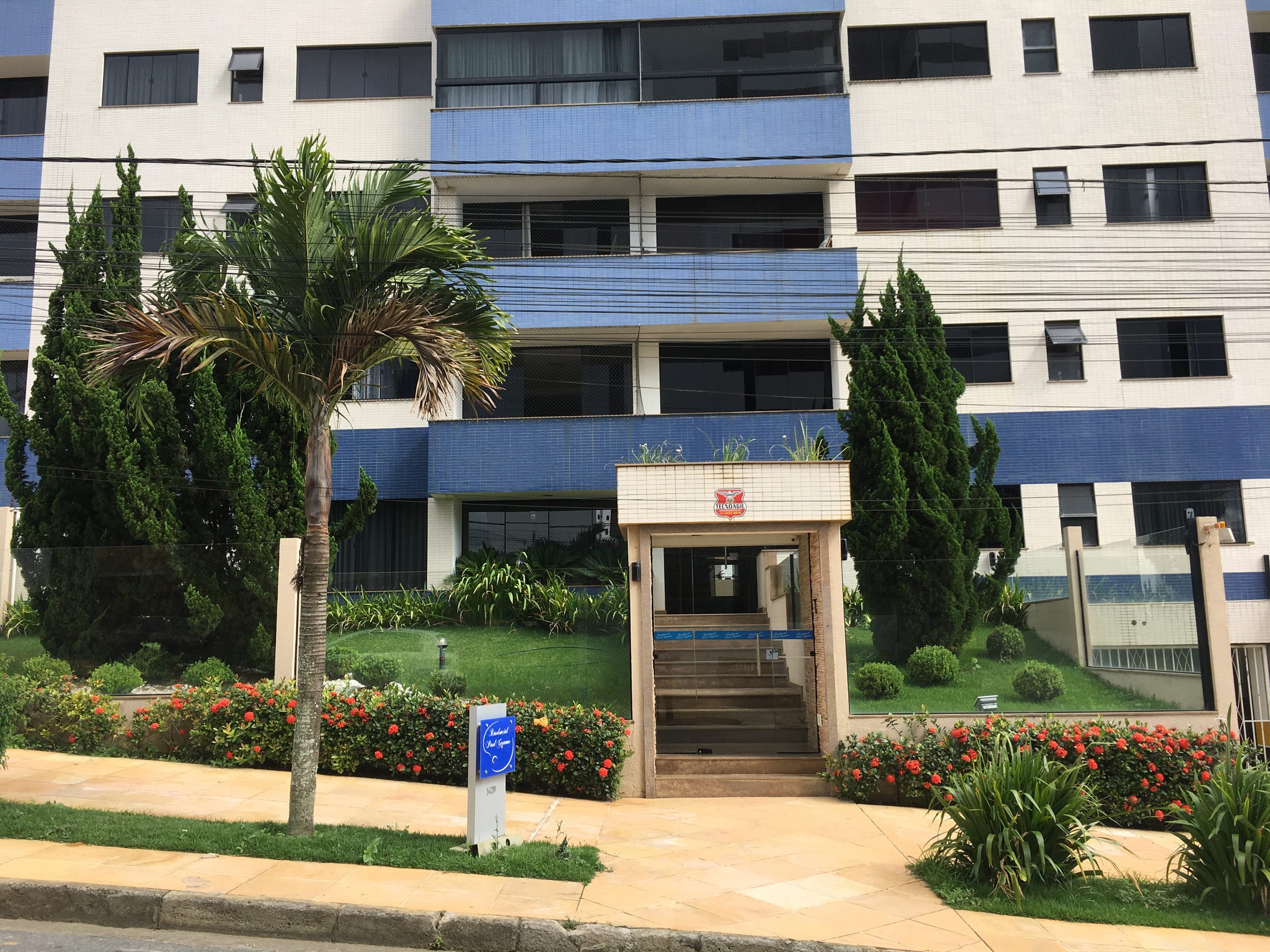 Vendo amplo apartamento de 3 quartos com 2 suítes, 3 vagas de garagem, 136M², área de lazer completa com piscina aquecida, próximo a Fainor no Ca - foto 13