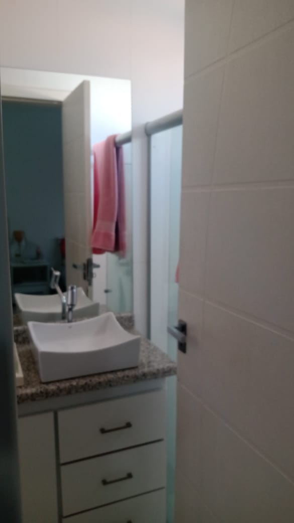 Casa com 3 suítes , 2 salas  em excelente localização à venda, Recreio próximo ao centro da cidade, Vitória da Conquista, BA - foto 13