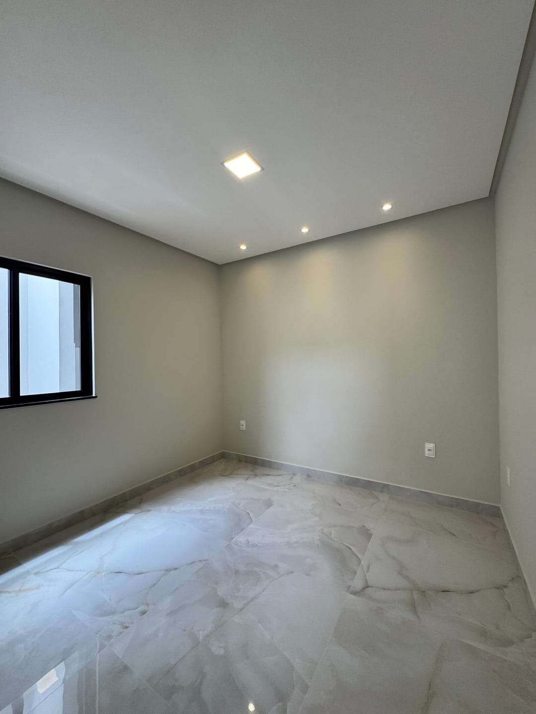 Excentente casa moderna nova podendo financiar, 3 quartos sendo 1 suíte, área gourmet, garagem para até 3 carros à venda, Felícia, Vitória da Con - foto 12