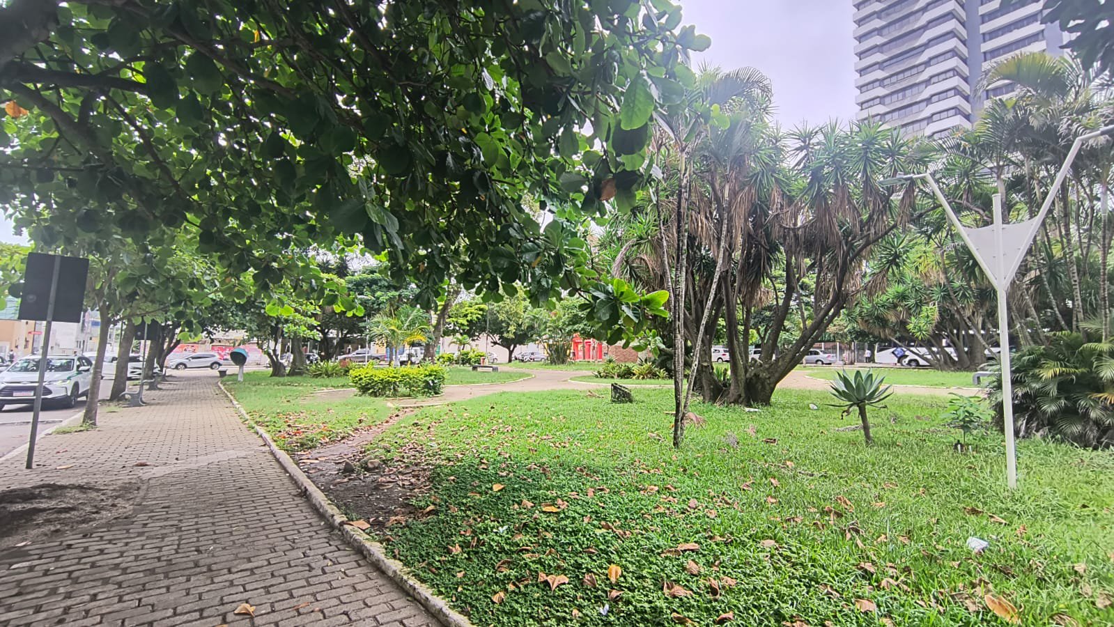 Sala Comercial à Venda no Ed. Gil Moreira, Bairro Recreio em Vitória da Conquista - foto 12