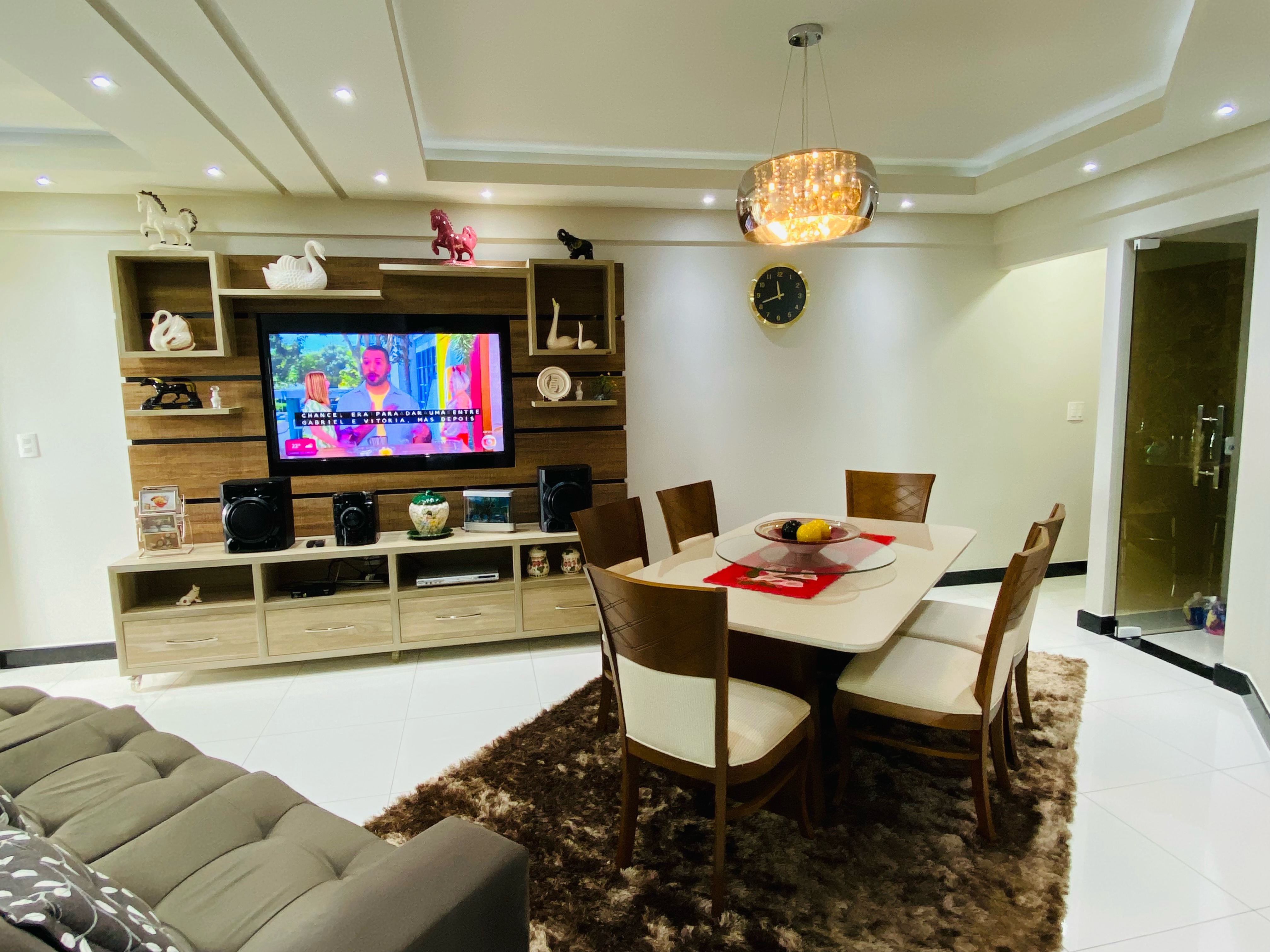 Vendo excelente apartamento de 3 quartos sendo 1 suíte, todo mobiliado, 103M² + 2 Elevadores no Candeias, Vitória da Conquista, BA - foto 13