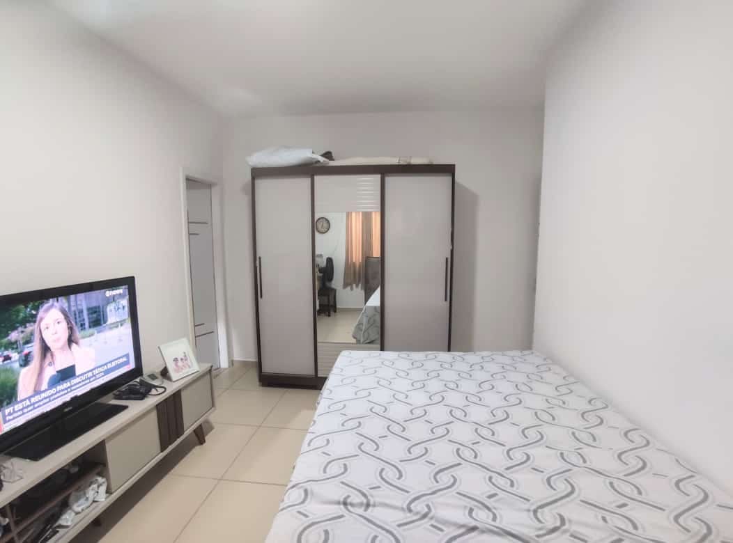 Casa acima do Candeias contendo  3  quartos  sendo 1 suíte próximo de tudo, bairro com infraestrutura, Vitória da Conquista, BA - foto 13
