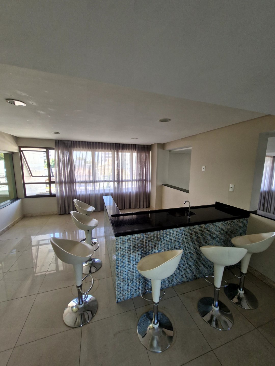 Apartamento Alto padrão 185m² à 15 metros da Olivia Flores - foto 12