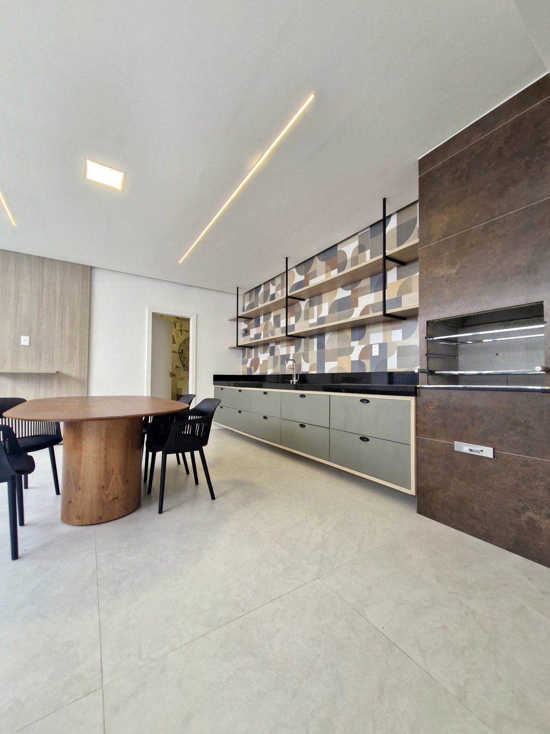 Casa Nova no Alphaville 1 com Planejados, terreno de 388 m²,  Bairro Universidade, Vitória da Conquista BA. - foto 12