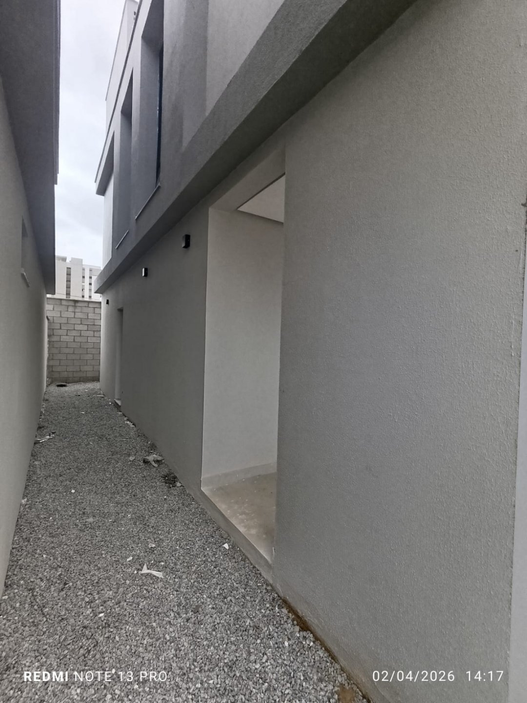Casa duplex soltas com 3 suítes, sala com 2 ambientes, lavabo, garagem coberta para 2 carros, Alto da Boa Vista, Vitória da Conquista, BA - foto 11