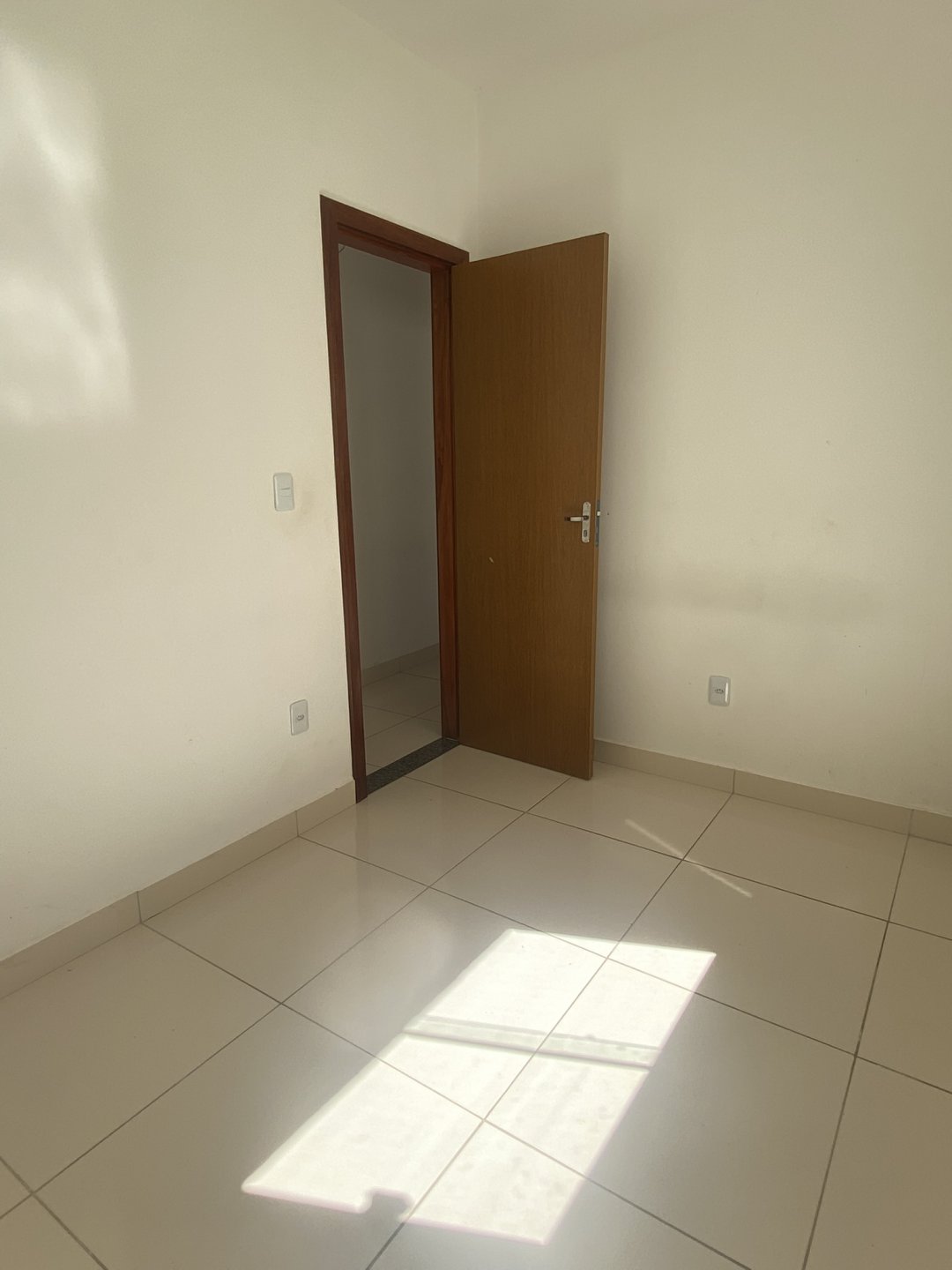 Casa 3 quartos sendo 1 suíte no Condomínio Terras Premium, perto do anel viário, saída para Anagé em Vitória da Conquista - Bahia. - foto 12