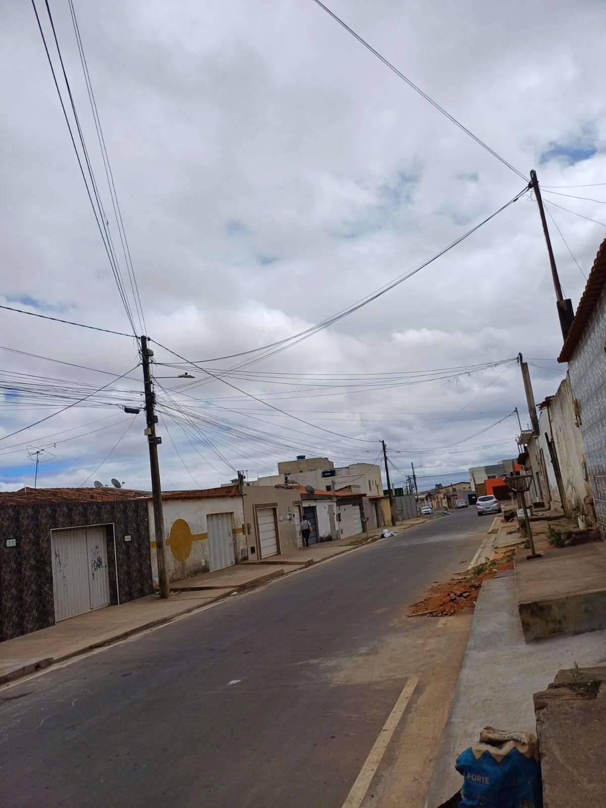 Excelente Oportunidade! Casa Ampla à Venda!, Bairro Bateias , Vitória da Conquista, BA - foto 2