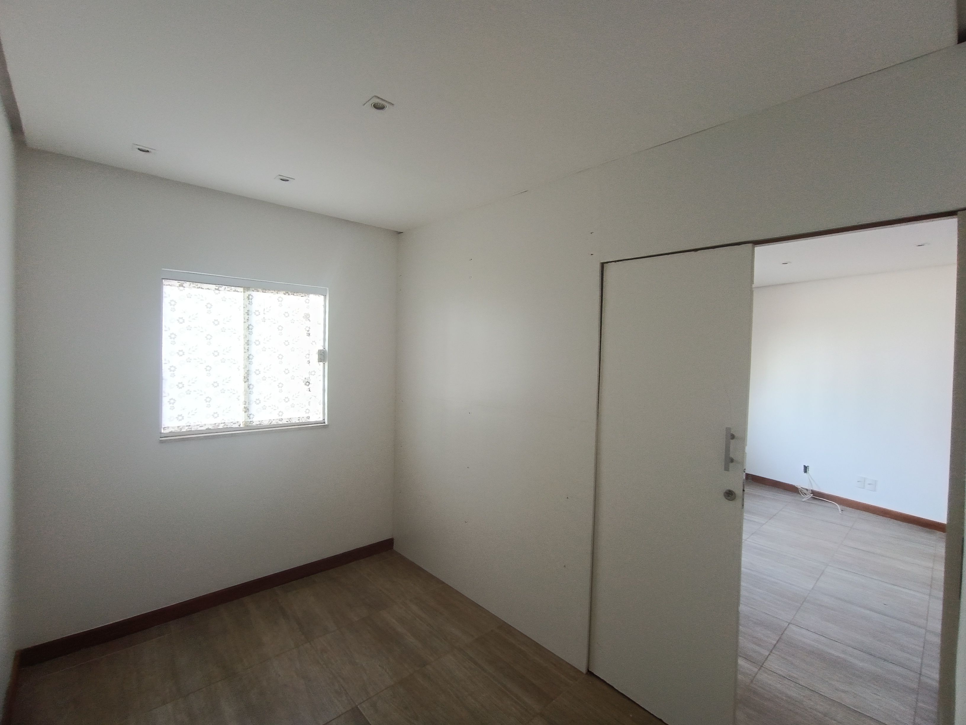 Casa com 4 suites pequeno à Venda, Candeias, Vitória da Conquista, BA - foto 13