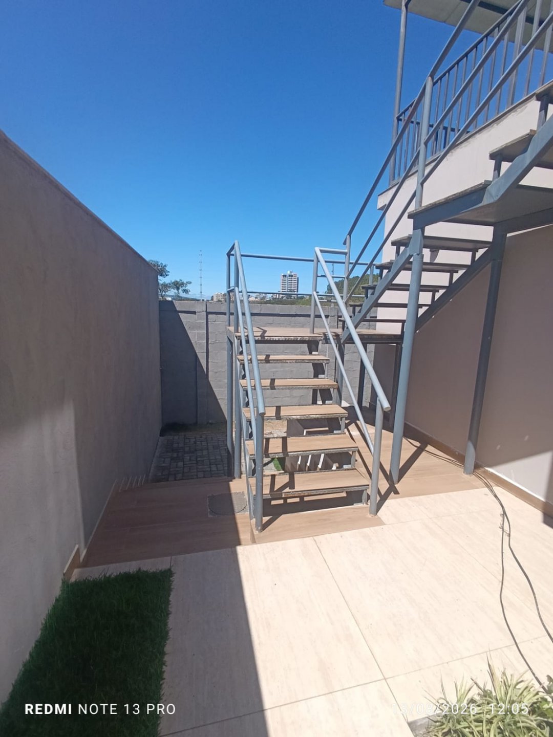 Casa nova com 3 suites+ área gourmet + terraço+dependência completa em condomínio fechado no Recreio, Vitória da Conquista - foto 12