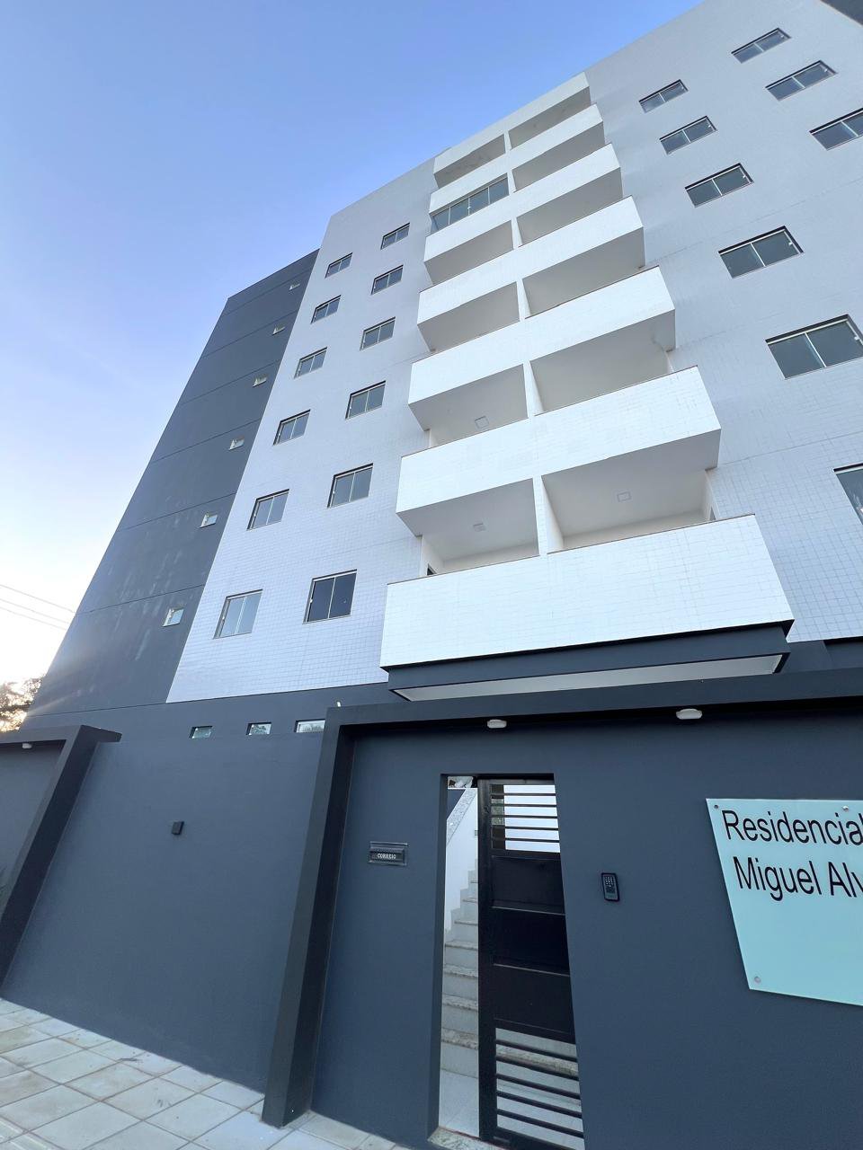 Apartamento novo de 3 quartos sendo 2 suítes + 2 vagas de garagem, no Alto da Boa Vista, Vitória da Conquista BA - Boa Vista, Vitória da Conquista