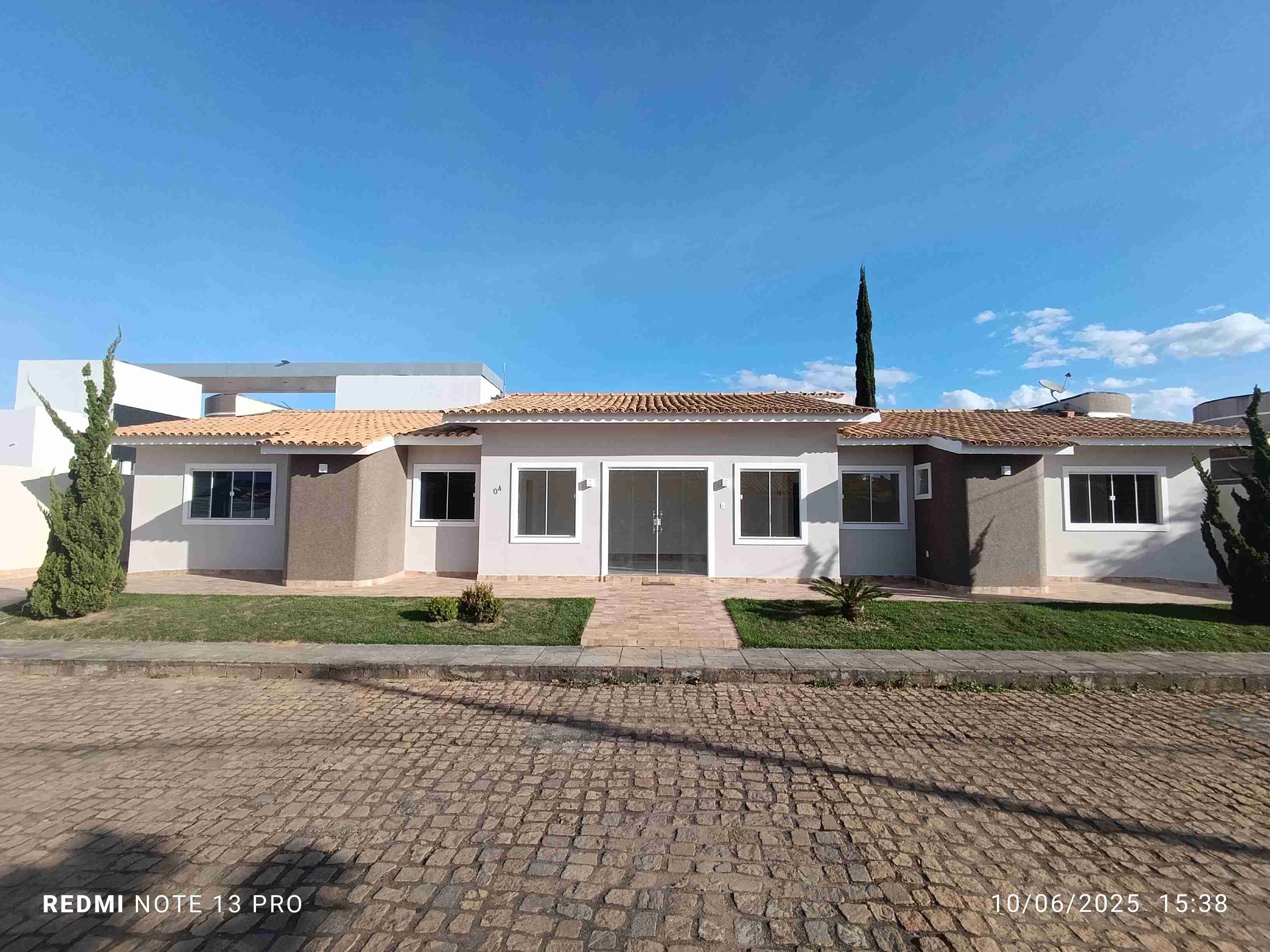 Casa com 5 quartos sendo 4 suítes + dependência completa + escritório para venda, Boa Vista, Vitória da Conquista, BA - foto 2