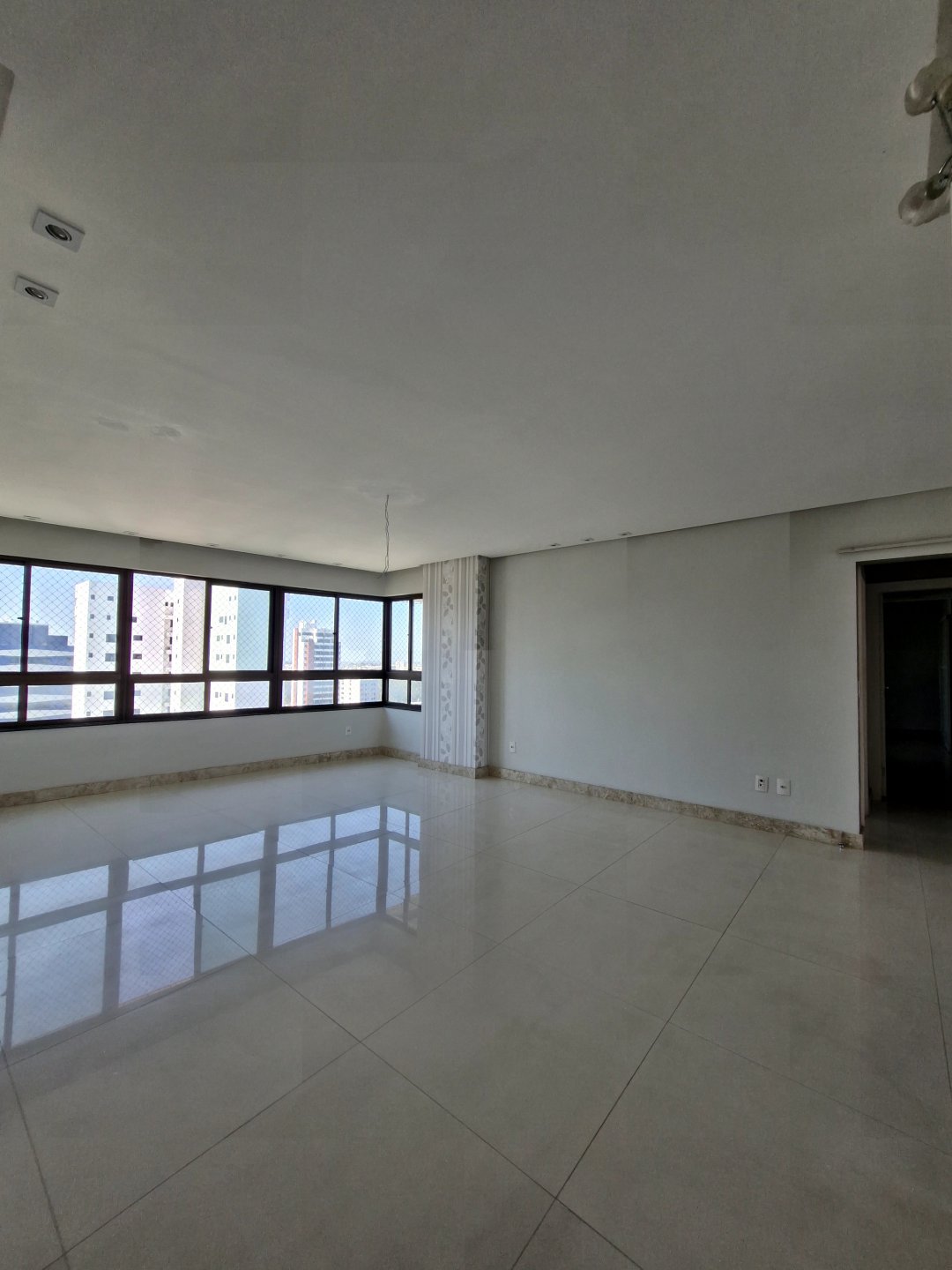 Apartamento Alto padrão 185m² à 15 metros da Olivia Flores - foto 13