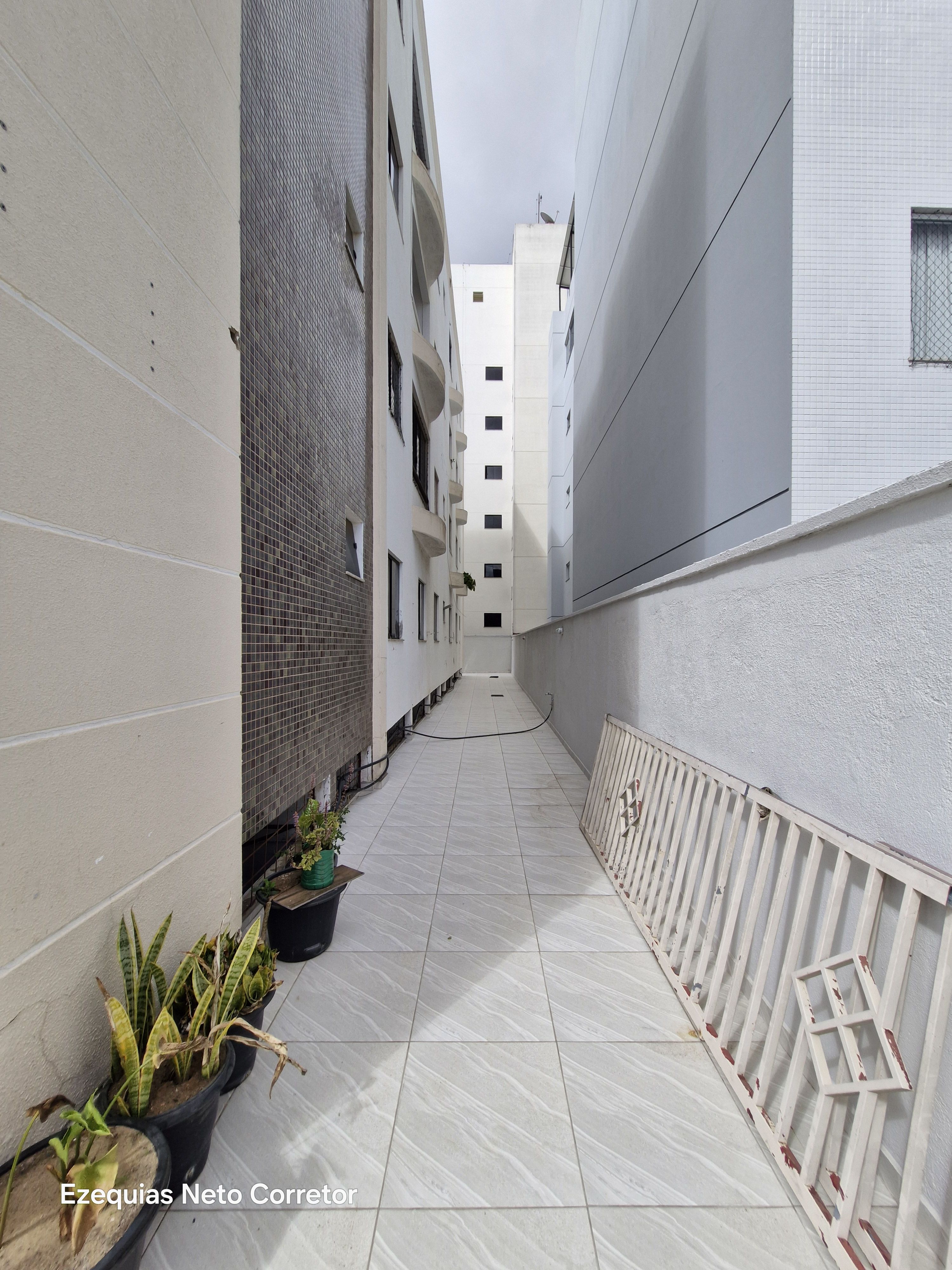 Apartamento 2/4 1⁰ andar Próximo a Chame Chame à Venda, Candeias, Vitória da Conquista, BA - foto 14