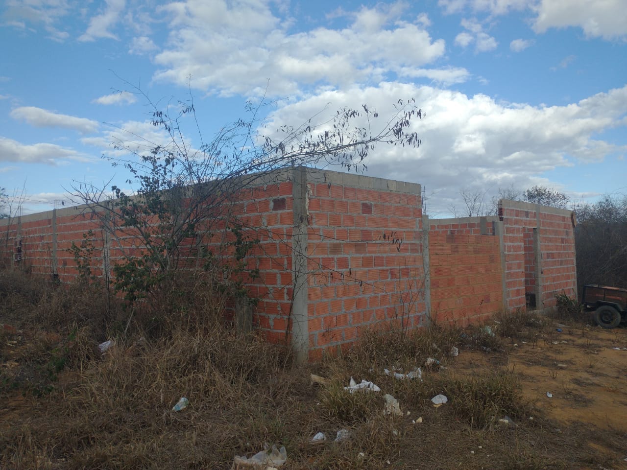 Terreno de 360 m² no Alto das Araras ao lado do Jardim candeias à venda, Candeias, Vitória da Conquista, BA - foto 2