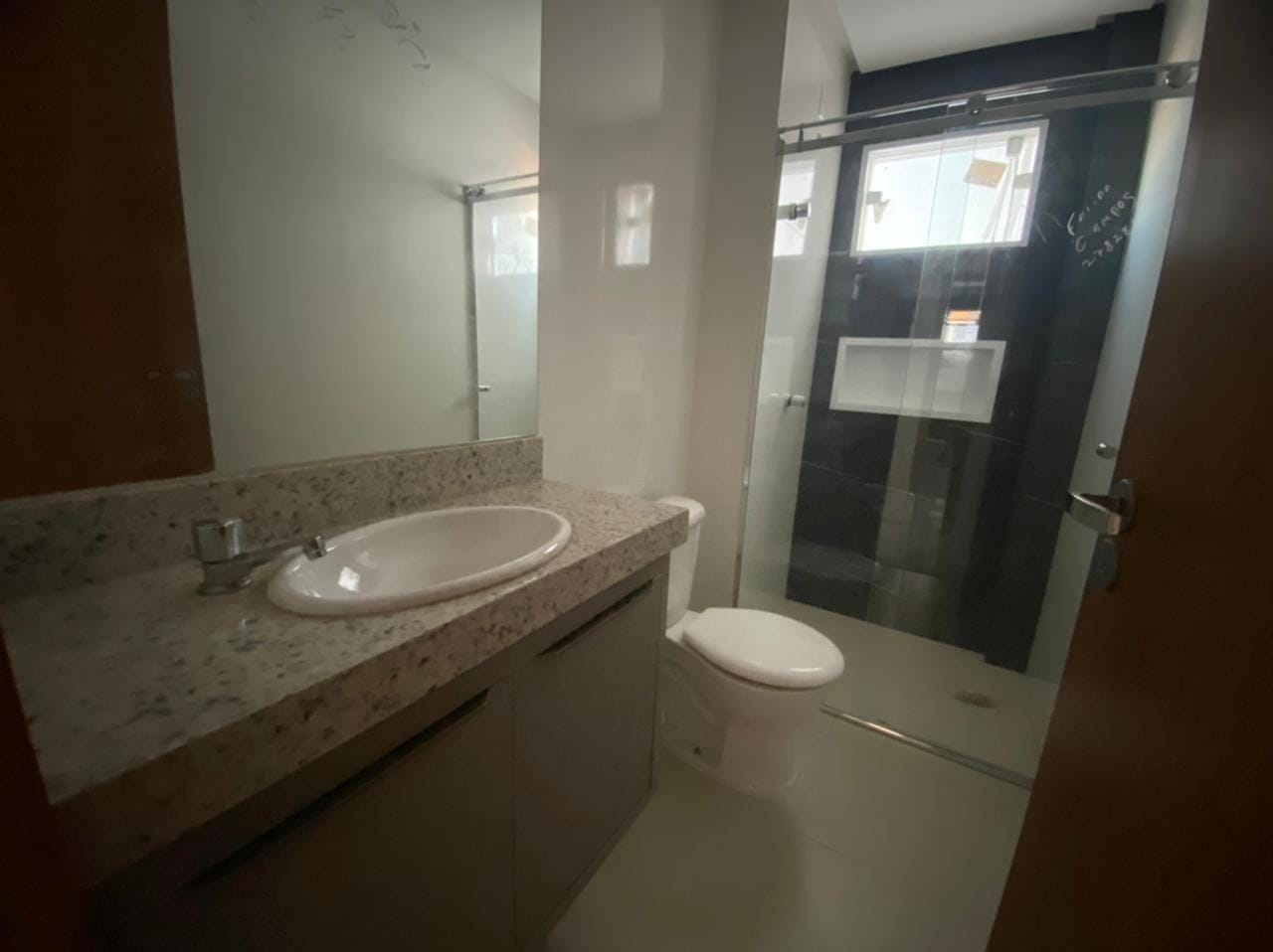 Apartamento para aluguel,  3 quartos sendo 1 suíte, excelente acabamento, com armários planejados, próximo a Fainor, Av. Brasil e Av. Luis Eduard - foto 14
