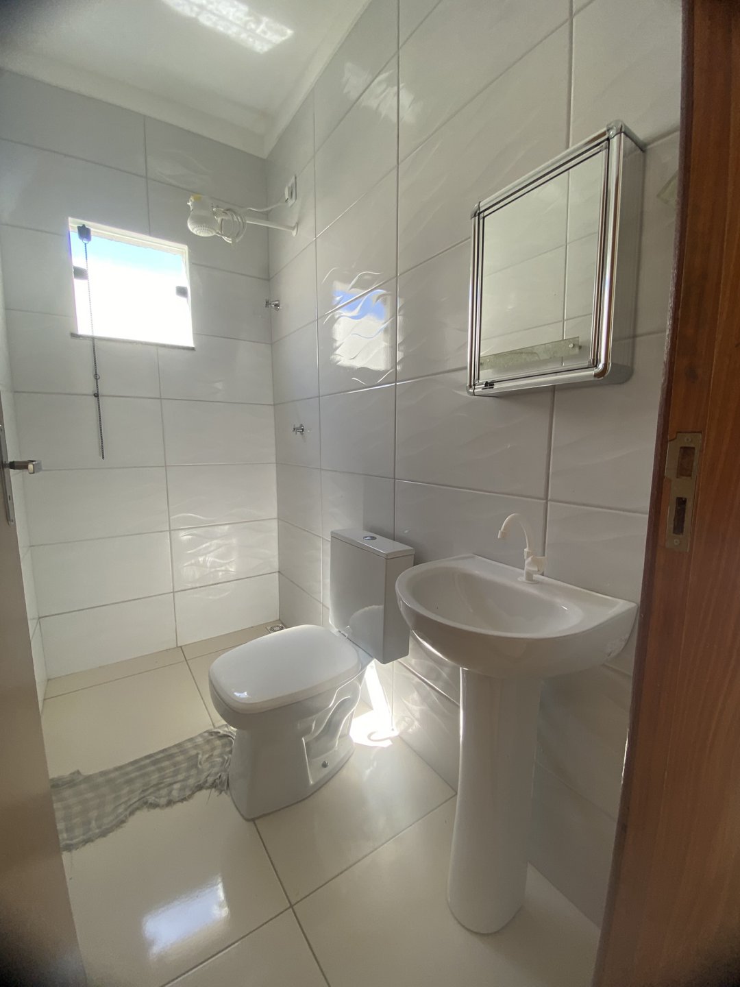 Casa 3 quartos sendo 1 suíte no Condomínio Terras Premium, perto do anel viário, saída para Anagé em Vitória da Conquista - Bahia. - foto 13