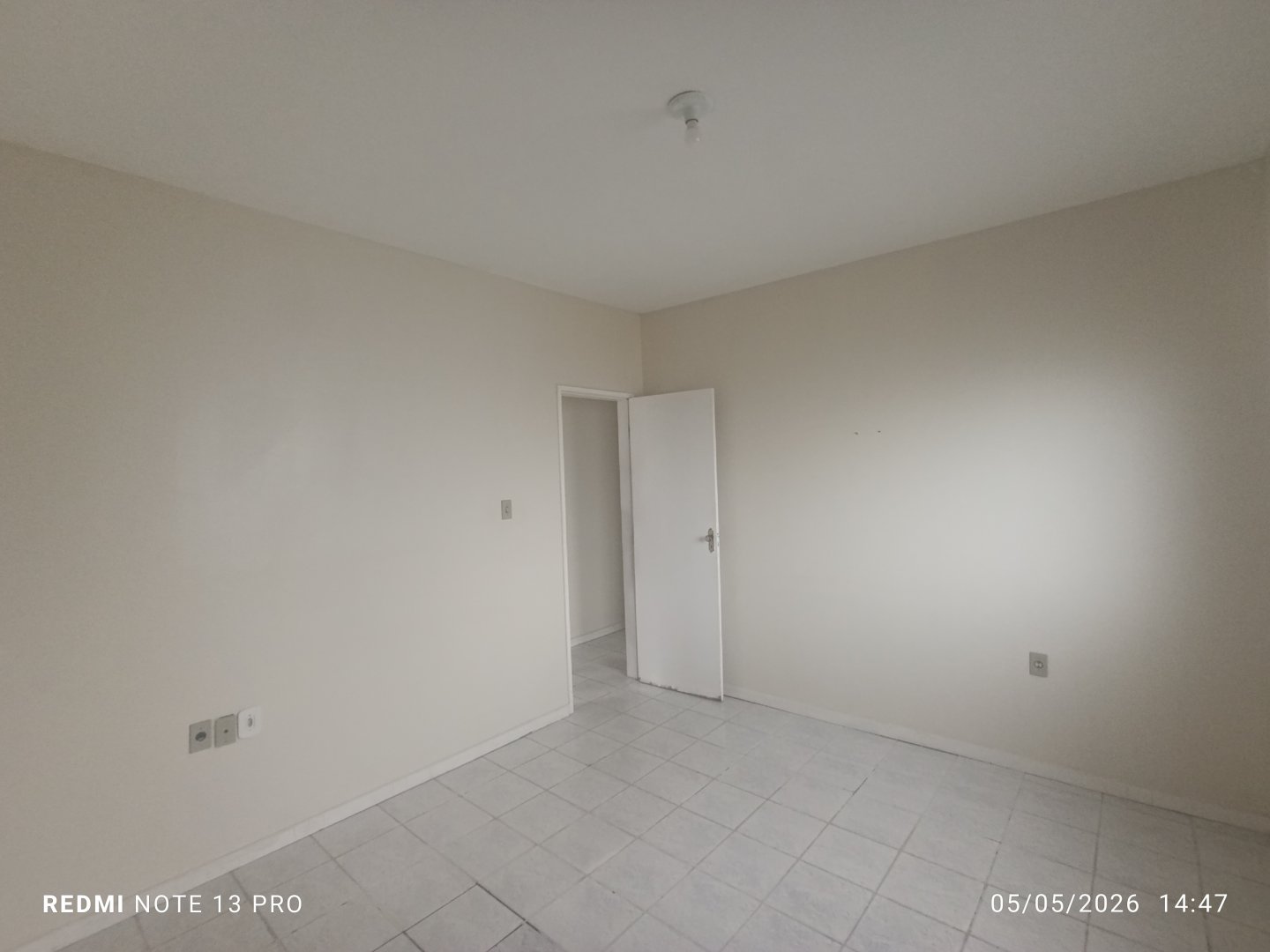 Ponto comercial + 2 apartamentos na parte superior, na Av. Santa Helena, esquina com a Nilo Peçanha, Sumaré/Centro, Vitória da Conquista - BA - foto 13