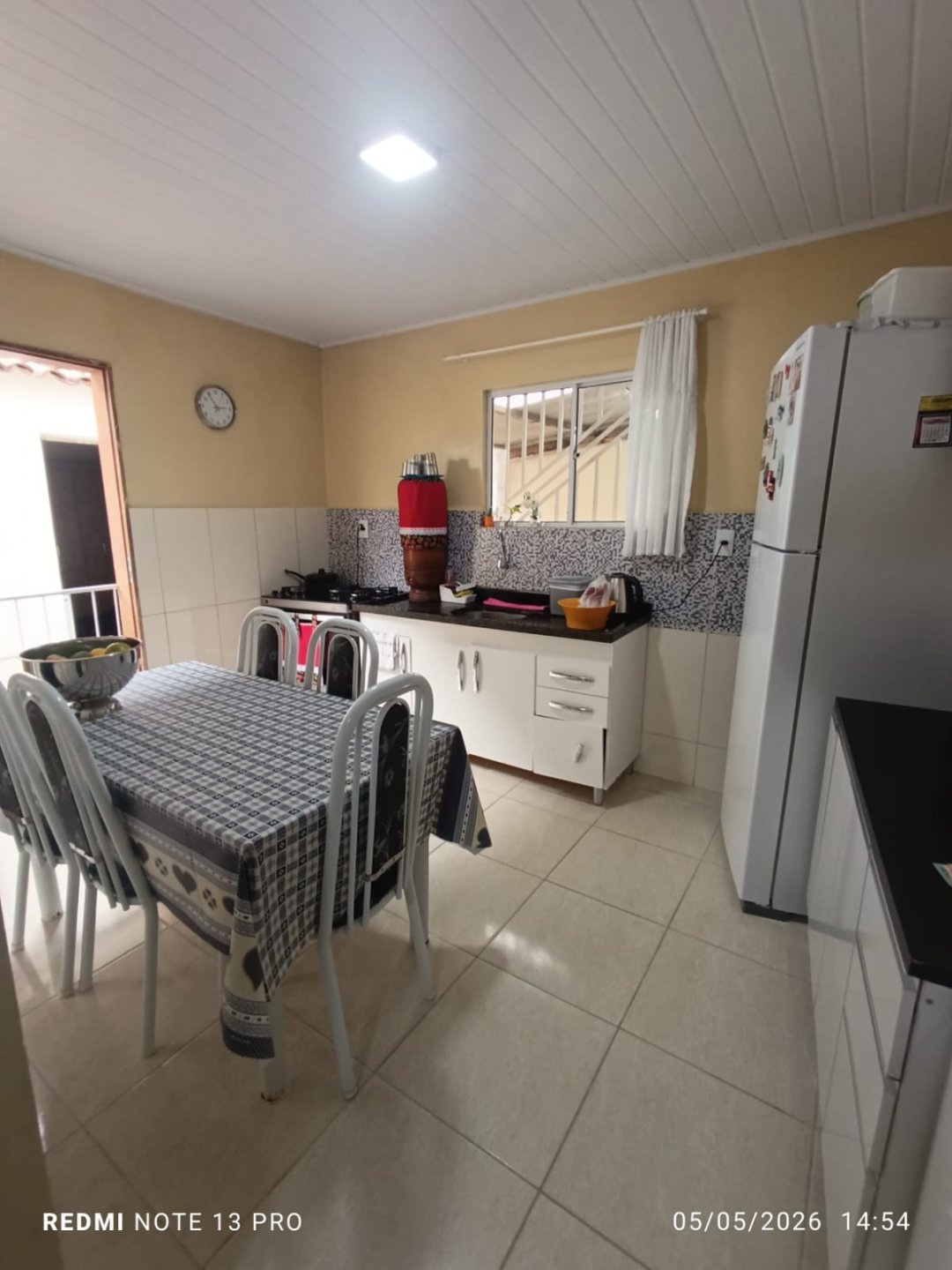 Casa com Sala, 2 quartos, copa, banheiro social, cozinha, área de serviços + edícula com quarto e banheiro, quintal e garagem no Sumaré/Centro, V - foto 13