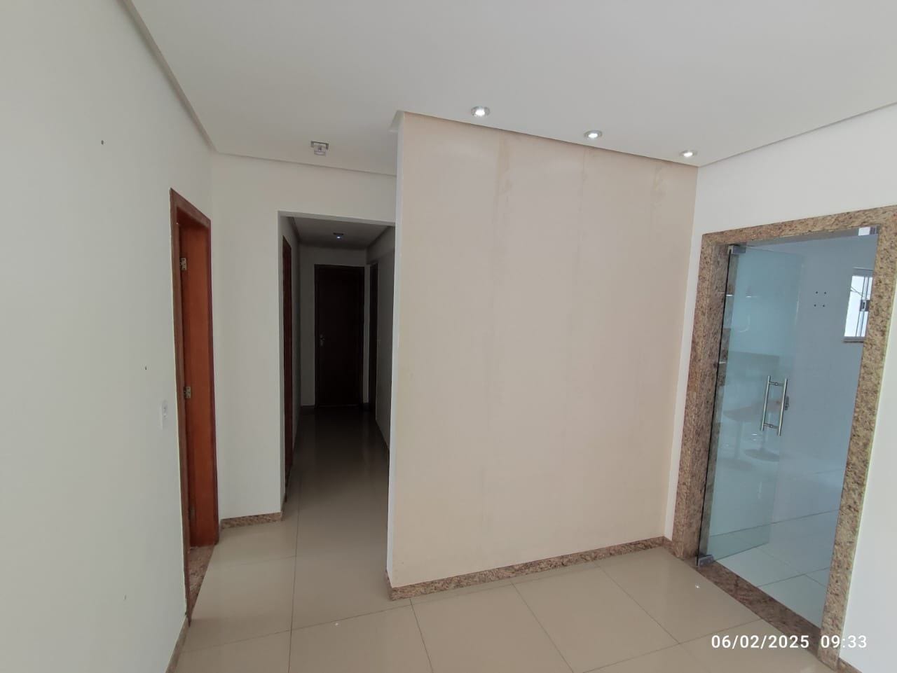 Apartamento 3/4 no 3º andar, para locação, Próximo a Fainor, no Candeias, em Vitória da Conquista, BA - foto 14