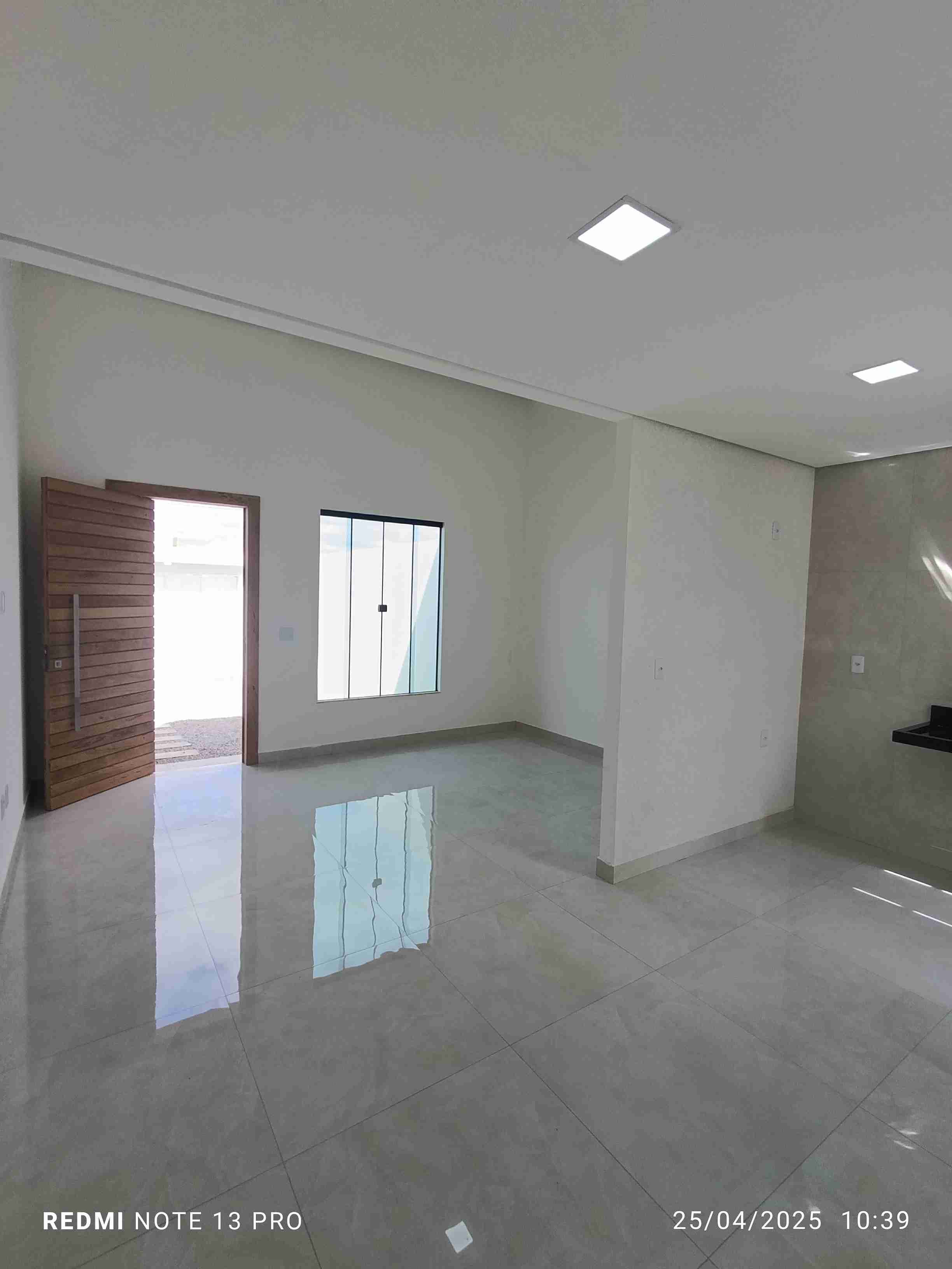 Linda casa nova  de 3 quartos sendo 1 suíte, garagem para 2 carros, acabamento de primeira à Venda, São Pedro, Vitória da Conquista, BA - foto 14