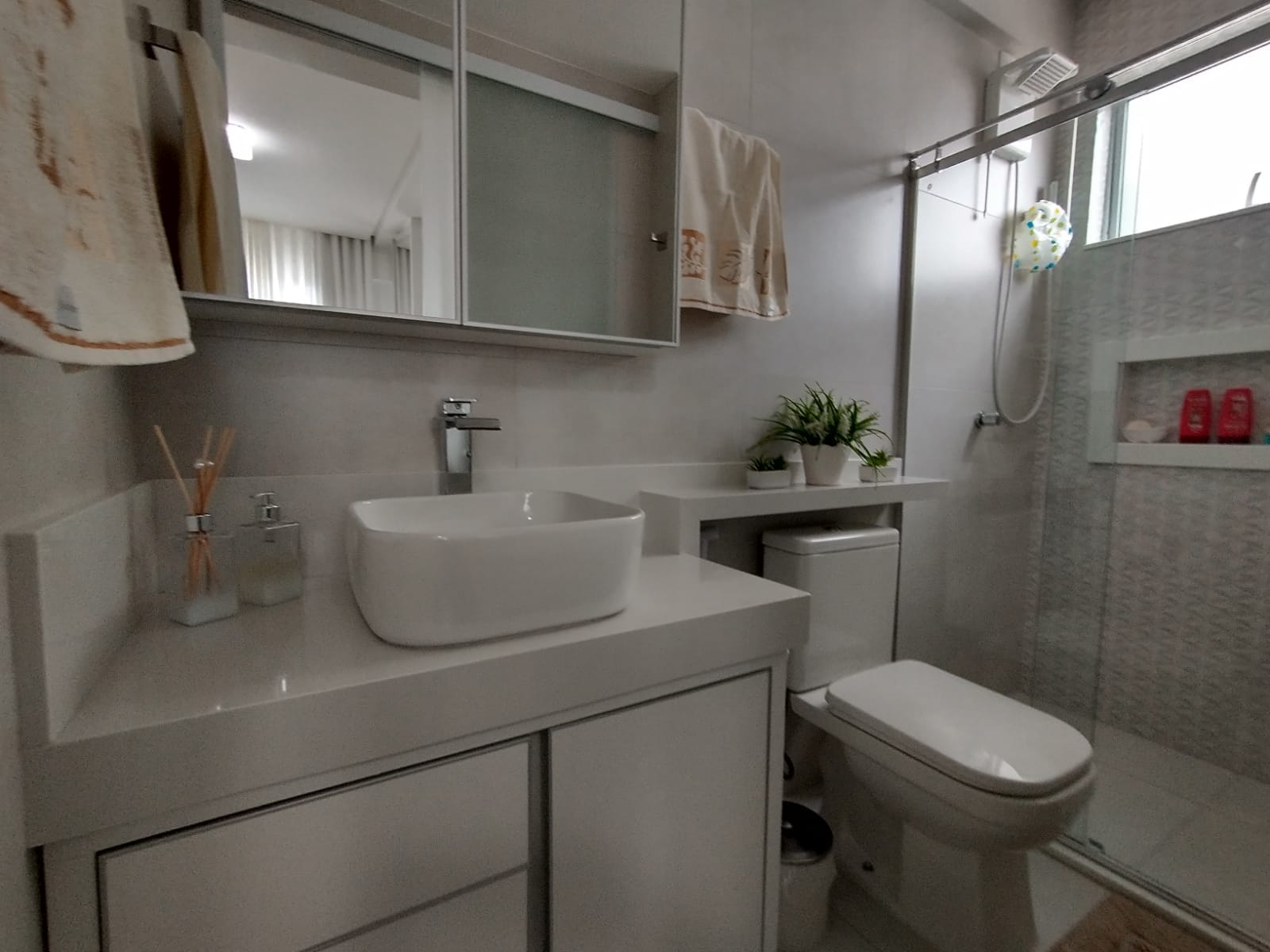 Apartamento à venda 3 suítes, porteira fechada, 2 vagas soltas de garagem , condomínio com lazer completo, no Recreio, Vitória da Conquista, BA - foto 14