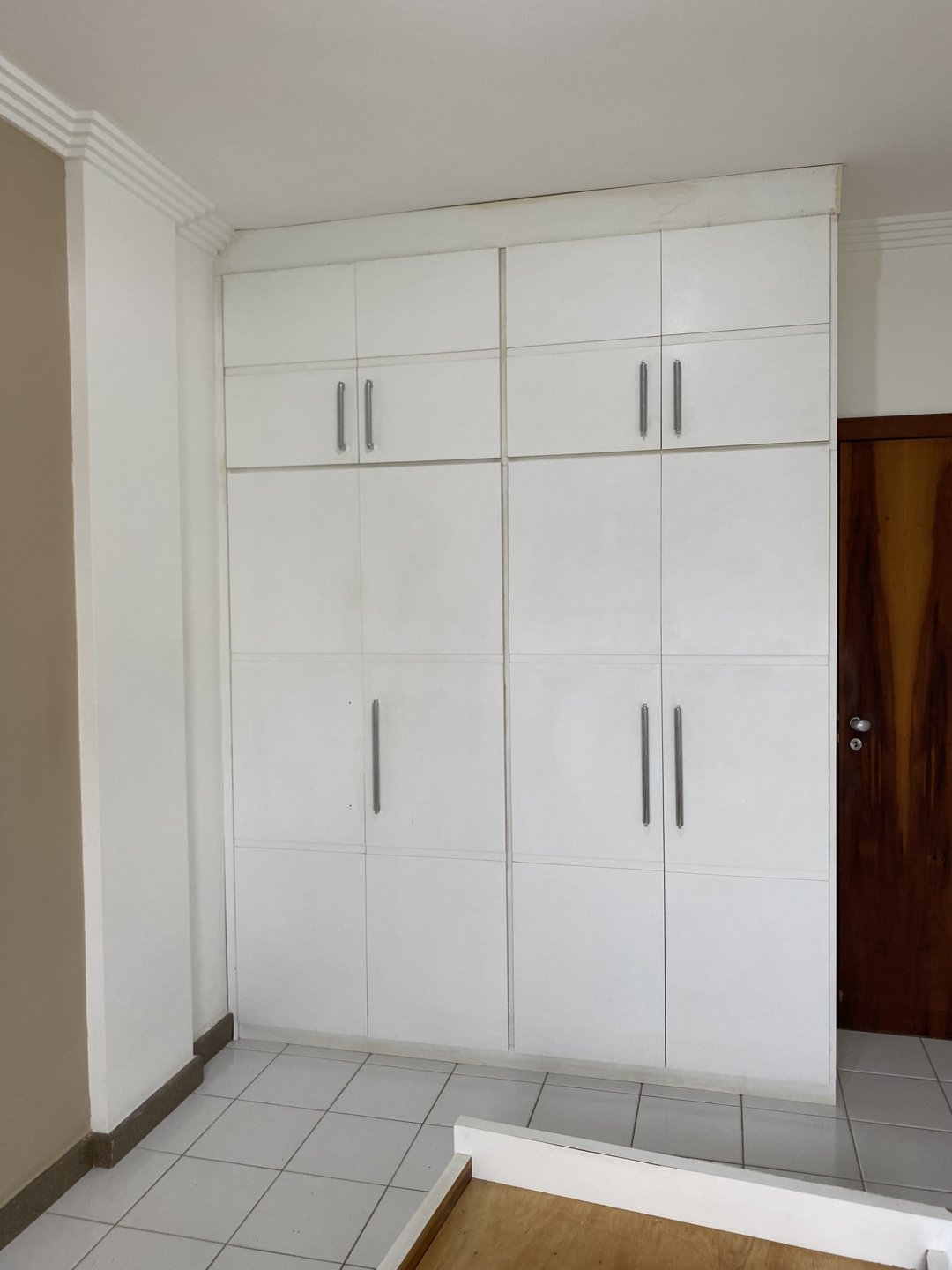 Excelente Apartamento 1º andar, 3/4 com suite, para Locação – Edifício Portal Brasil, Bairro Candeias, em Vitória da Conquista, Bahia - foto 14