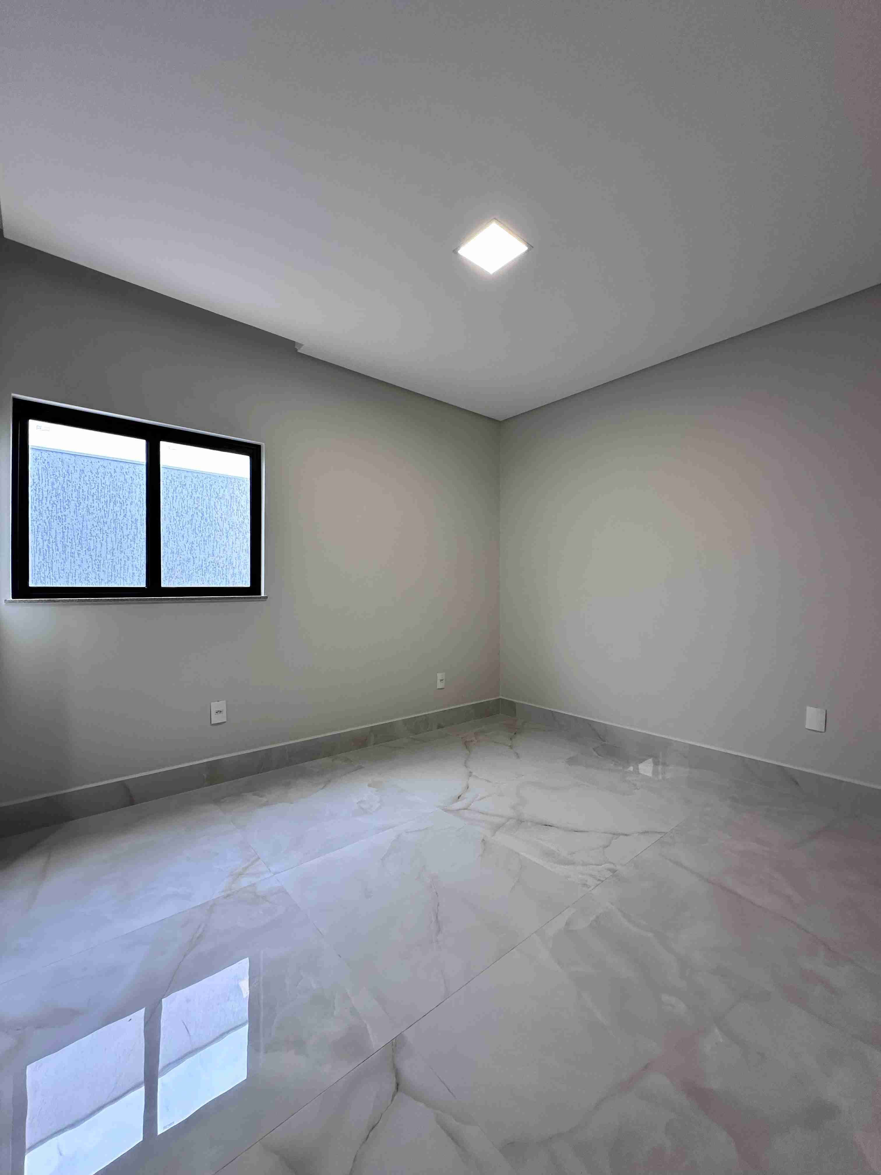Casa com 3 suítes amplas, cozinha com planejados integrado com o espaço gourmet,  Horto Premier Bairro Primavera, Vitória da Conquista, BA - foto 15
