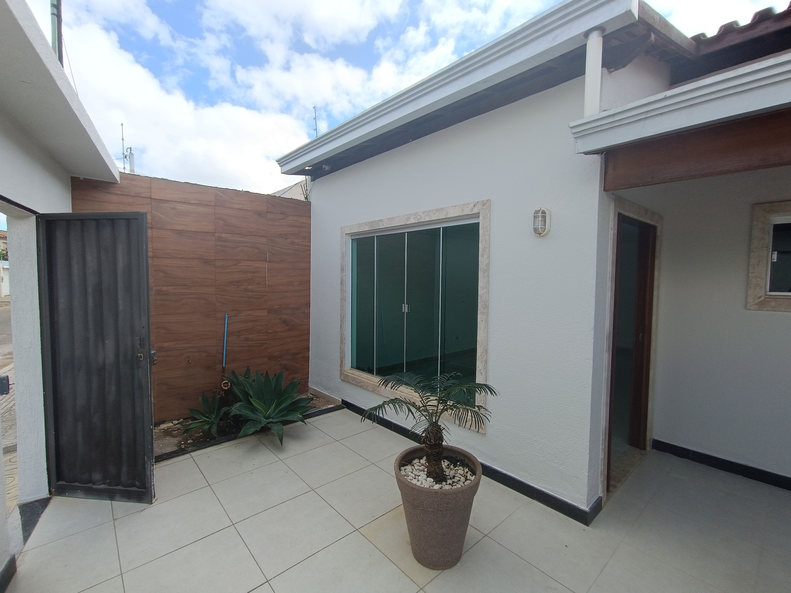 Vendo casa térrea de 3 quartos sendo 2 suites, área gourmet com churrasqueira garagem para 3 carros, Felícia, Vitória da Conquista, BA - foto 15
