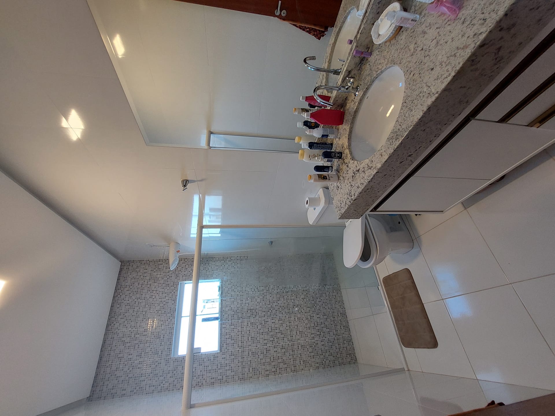 Casa de  4 suítes + dependência , cozinha e quartos planejados, piscina aquecida,  energia solar área construída de 250 m² A B Vista Vitória da C - foto 14