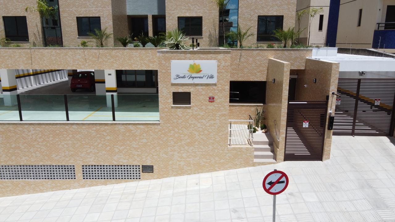 Apartamento de 3 quartos sendo 1 suíte com planejados na cozinha e em excelente localização no Candeias. - foto 15