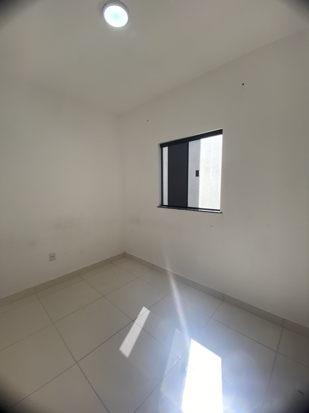 Casa 3 quartos sendo 1 suíte no Condomínio Terras Premium, perto do anel viário, saída para Anagé em Vitória da Conquista - Bahia. - foto 14