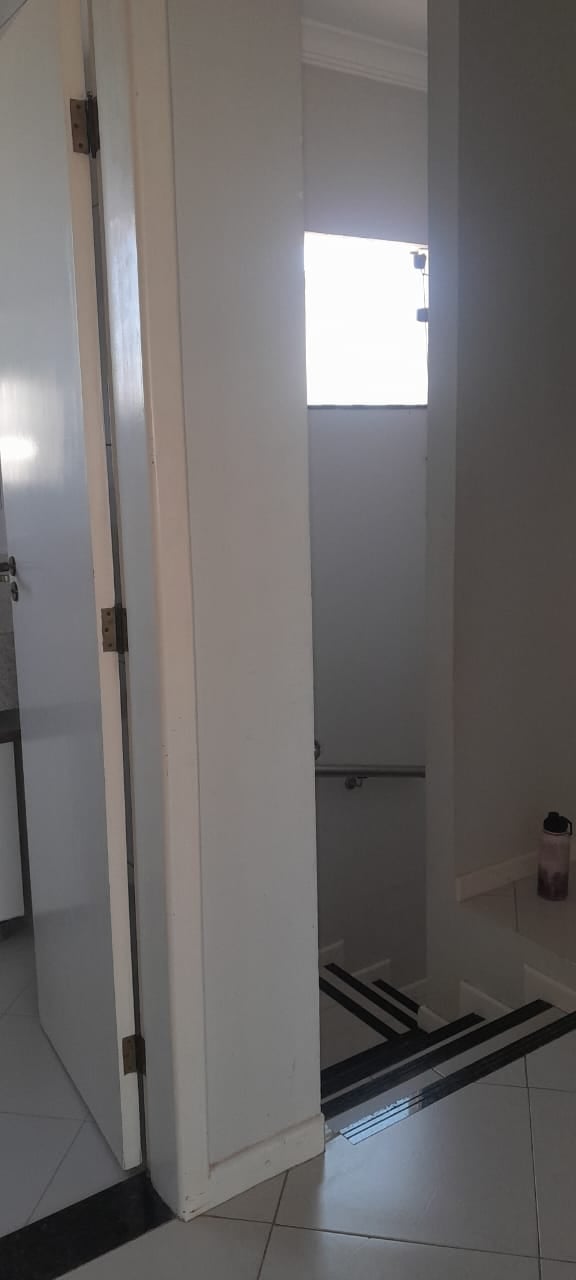 Casa sobrado em condomínio fechado com 3 quartos sendo 1 suite no Alto da Boa Vista, Vitoria da Conquista Bahia - foto 14