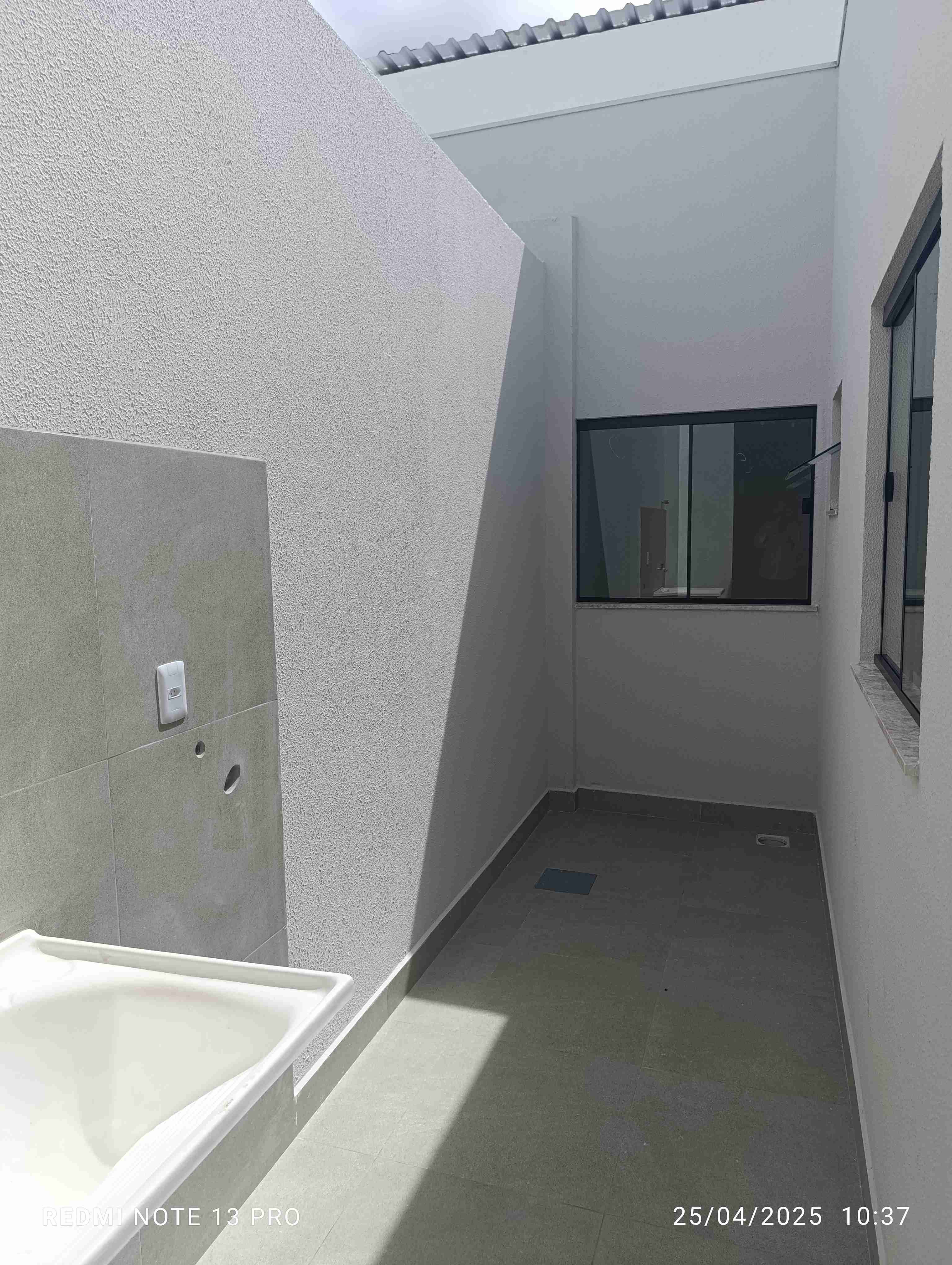Linda casa nova  de 3 quartos sendo 1 suíte, garagem para 2 carros, acabamento de primeira à Venda, São Pedro, Vitória da Conquista, BA - foto 15