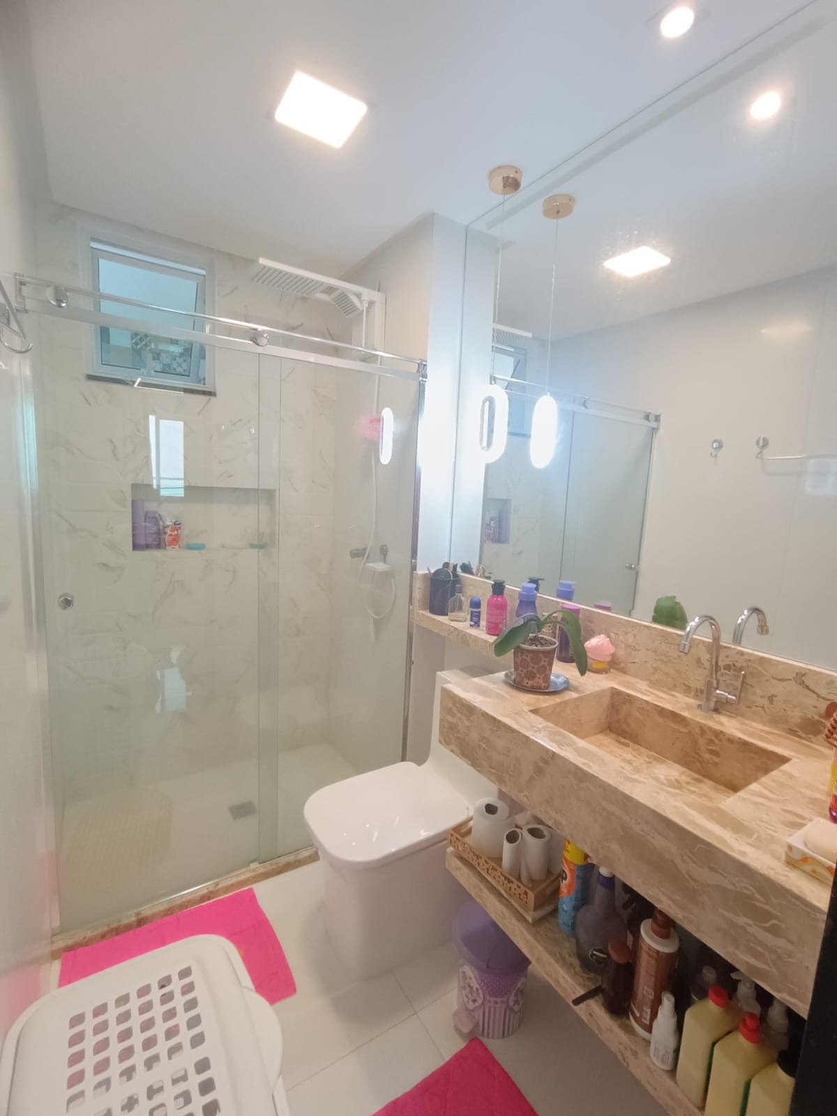 Lindo Apartamento à Venda no 1º Andar com garagem coberta no bairro Candeias, Vitória da Conquista, BA - foto 14