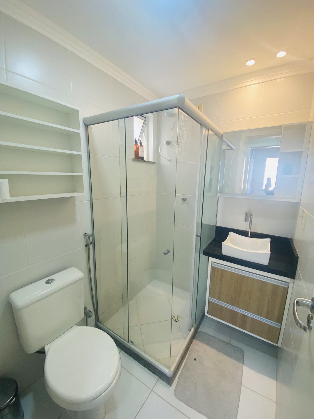 Vendo de porteira fechada, lindo apartamento mobiliado no bairro Boa Vista. - foto 14