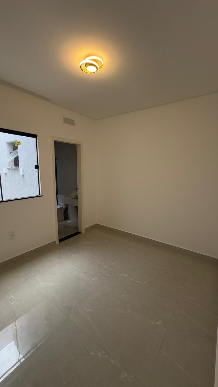 Casa nova e solta, nunca habitada com 3 suítes, sala ampla, espaço gourmet com churrasqueira no Bairro Felícia, Vitória da Conquista -BA - foto 15