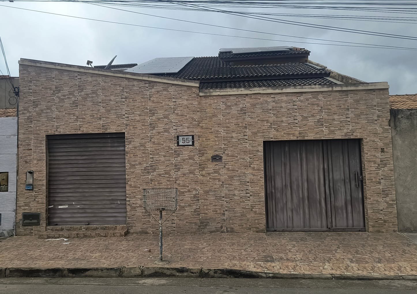Casa de 4 quartos + ponto comercial no Bairro Boa Vista em Vitória da Conquista - foto 1