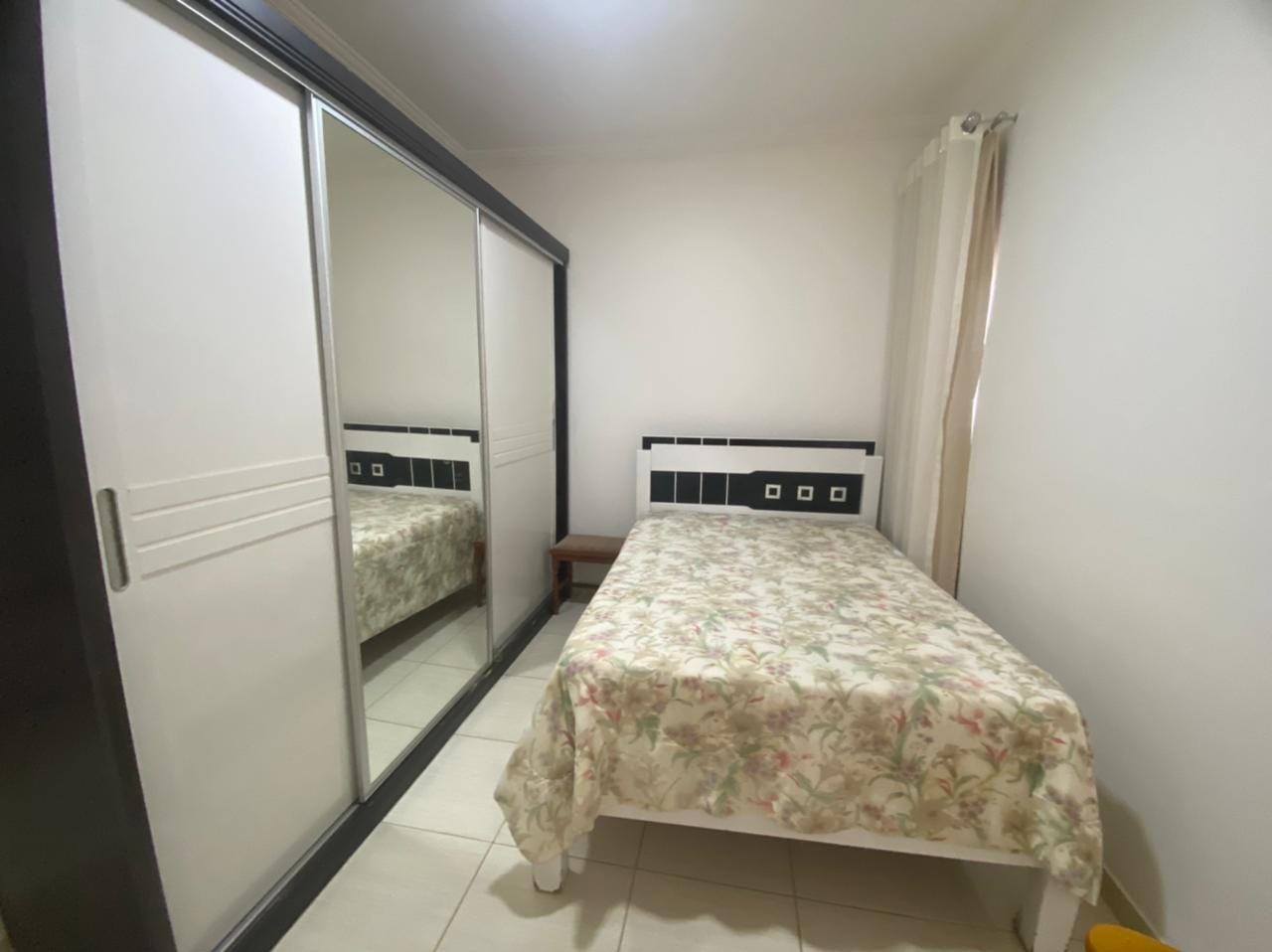 Apartamento térreo à venda, com 4 quartos sendo 2 suítes, com excelente acabamento, garagem para 4 carros, no bairro Candeias em  Vitória da Conq - foto 16