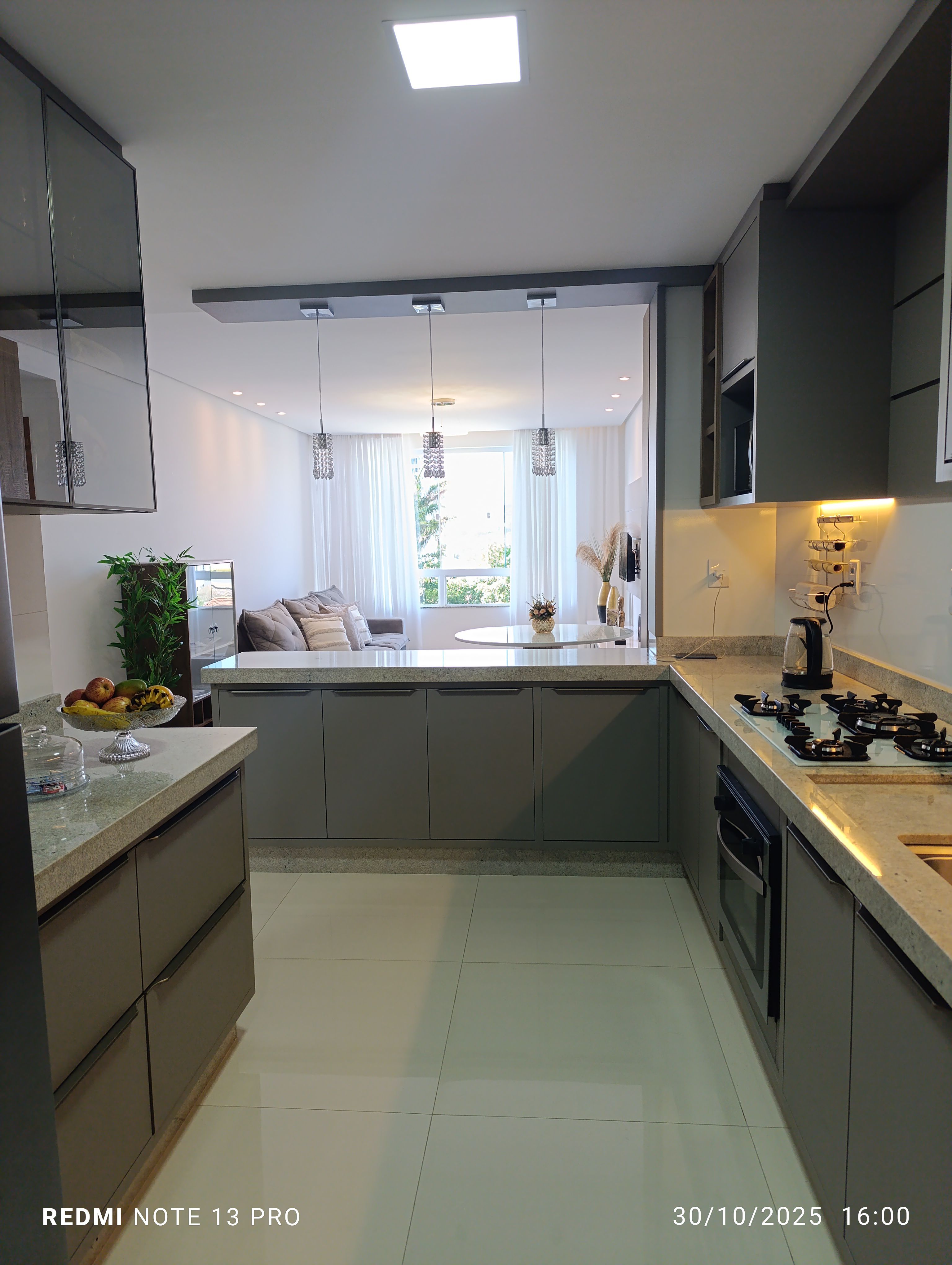 Apartamento novo de 3 quartos sendo 2 suítes, 2 vagas soltas de garagem à Venda, Boa Vista, Vitória da Conquista, BA - foto 16