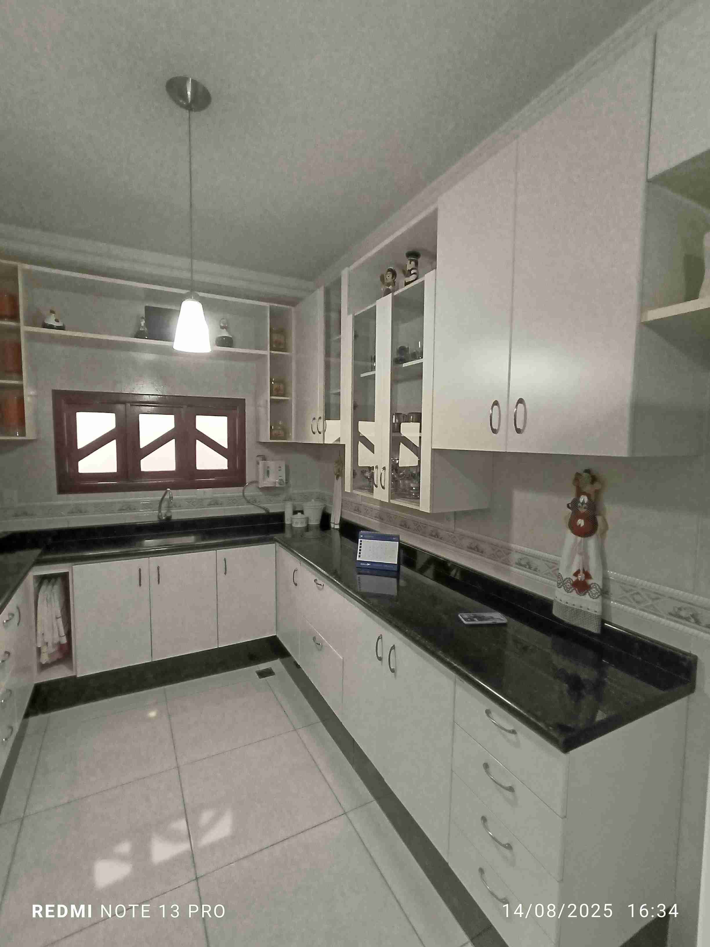Casa com 4 quartos sendo 2 suítes, 4 salas, bastante espaço externo à venda, Ibirapuera, Vitória da Conquista, BA - foto 16