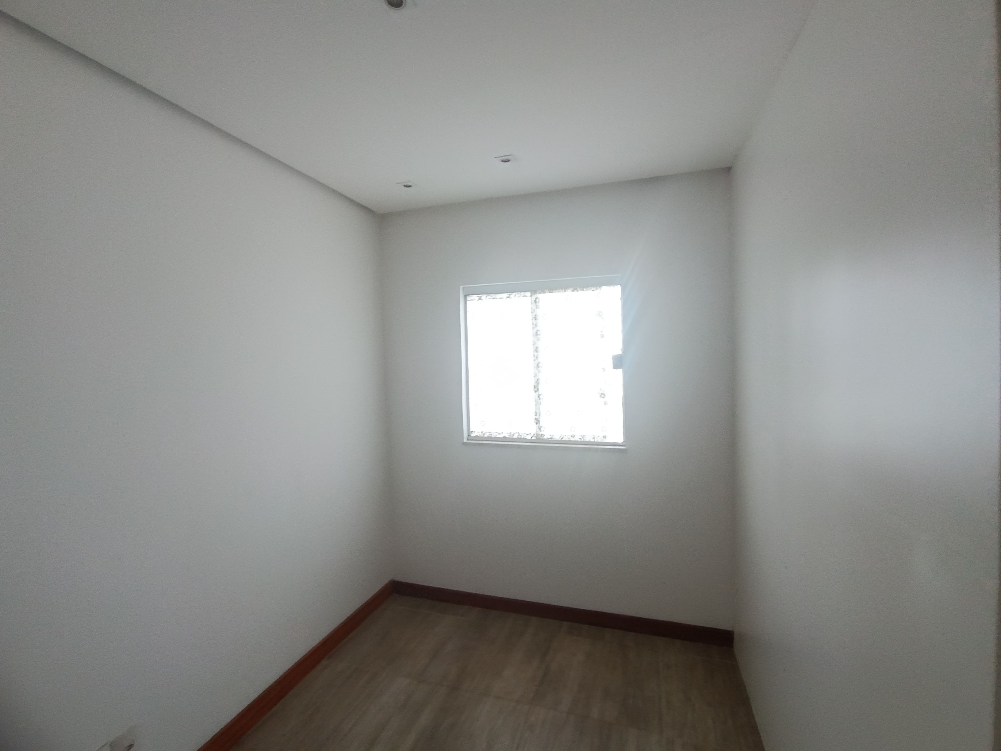 Casa com 4 suites pequeno à Venda, Candeias, Vitória da Conquista, BA - foto 16