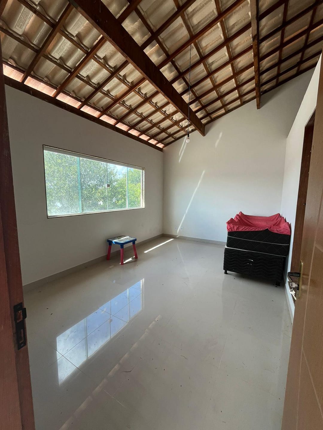 Excelente Sítio à Venda em Caraíbas – 3 Hectares, Casa e Estrutura Completa – Água em Abundância, Energia Trifásica e Documentação Regularizada - foto 16